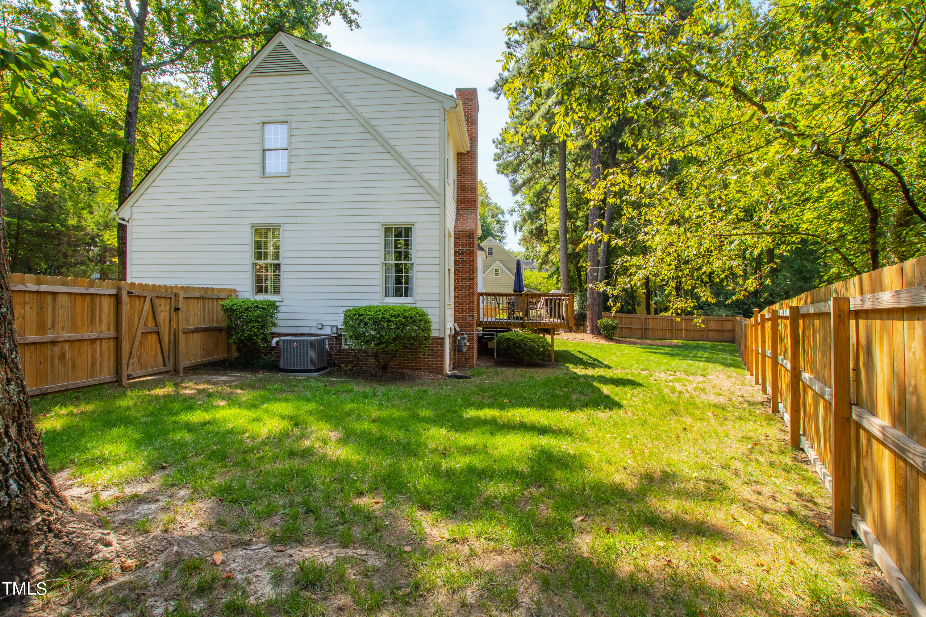 6225 Dresden Lane