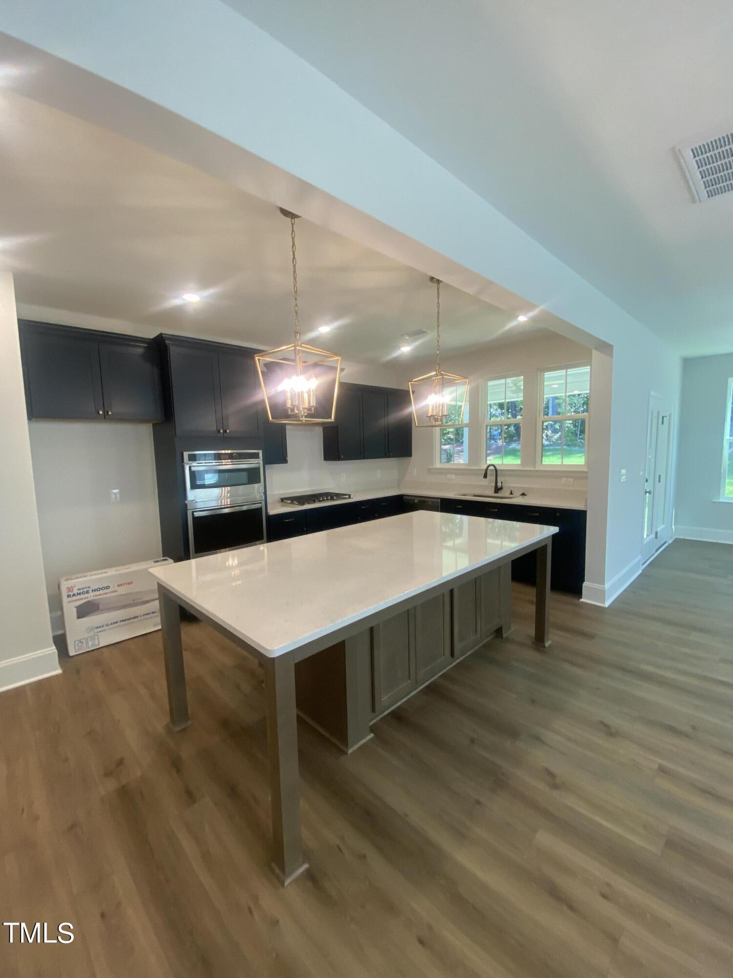 501 Old Smokehouse Drive # 403