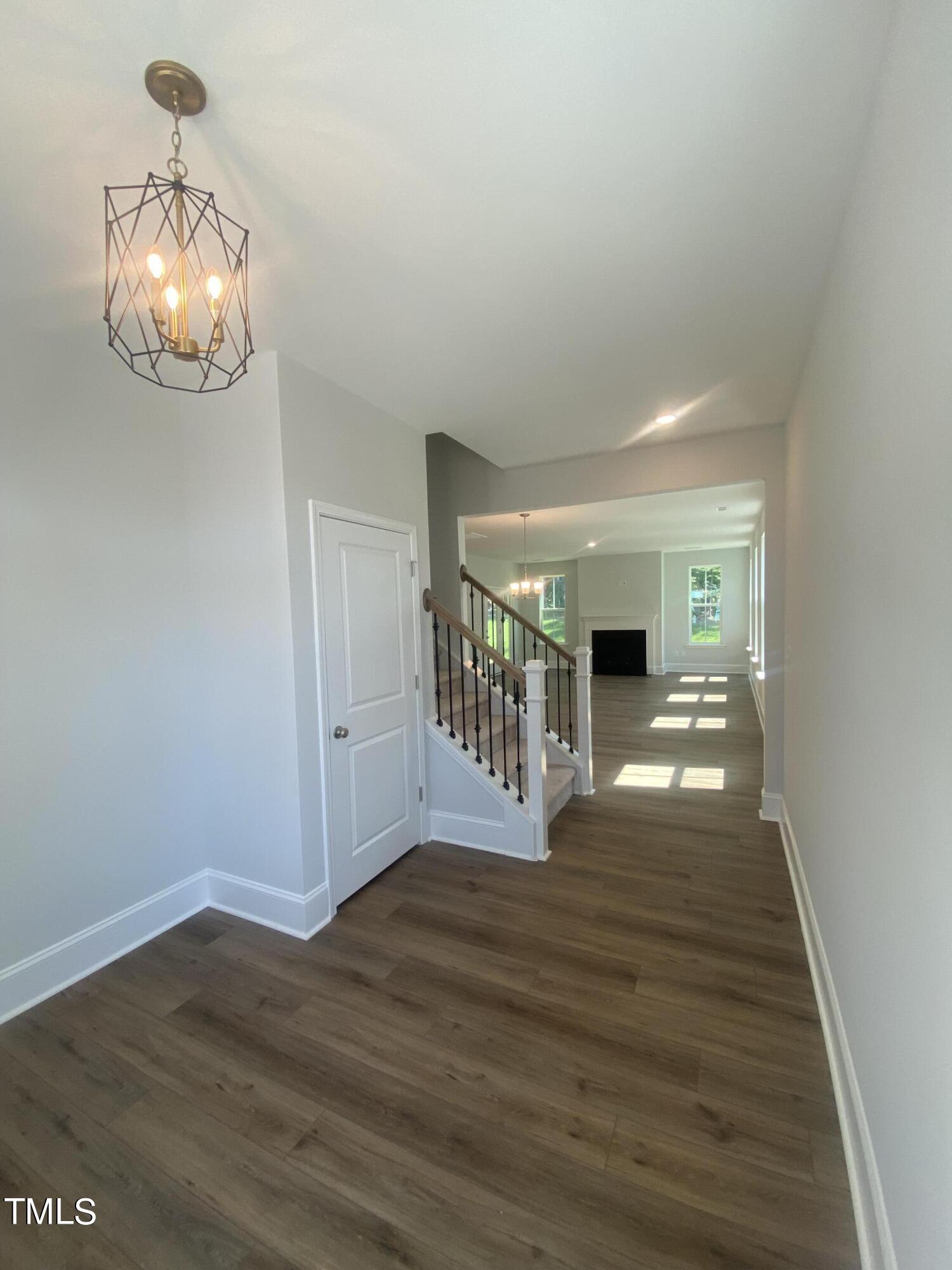 501 Old Smokehouse Drive # 403