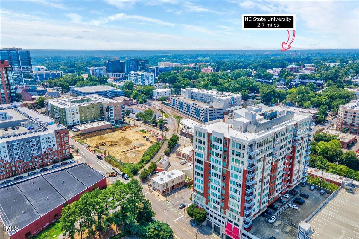 400 W North Street # 1602