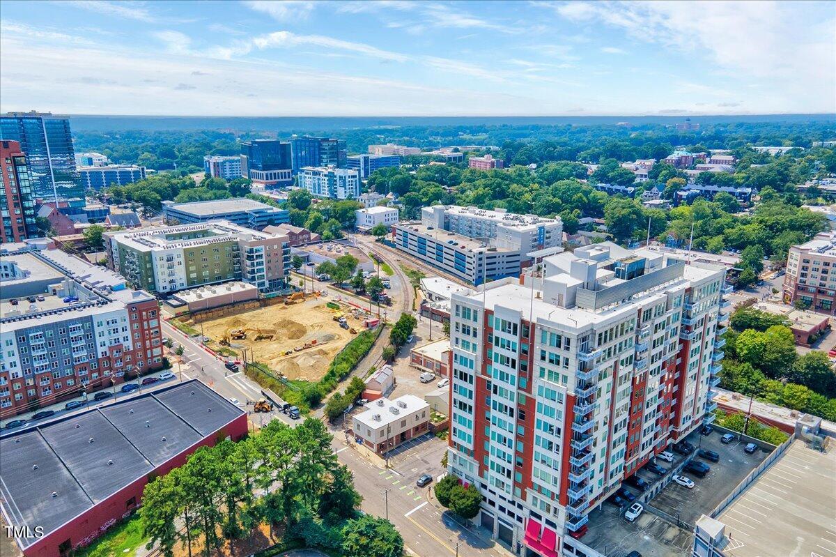 400 W North Street # 1602
