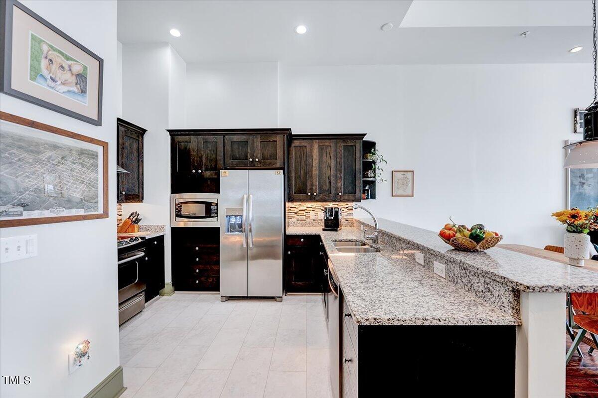400 W North Street # 1602