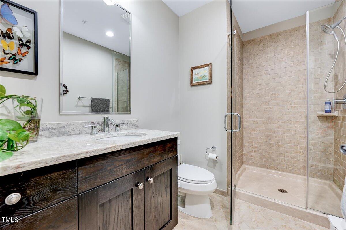 400 W North Street # 1602