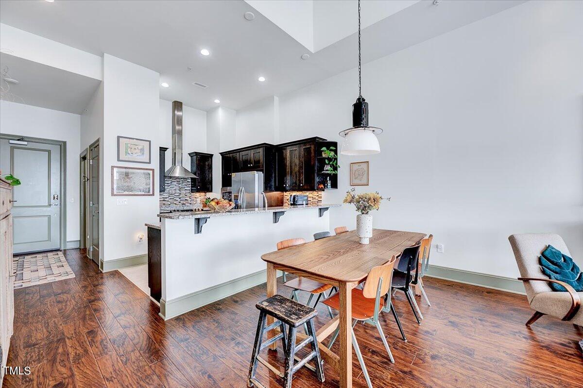 400 W North Street # 1602
