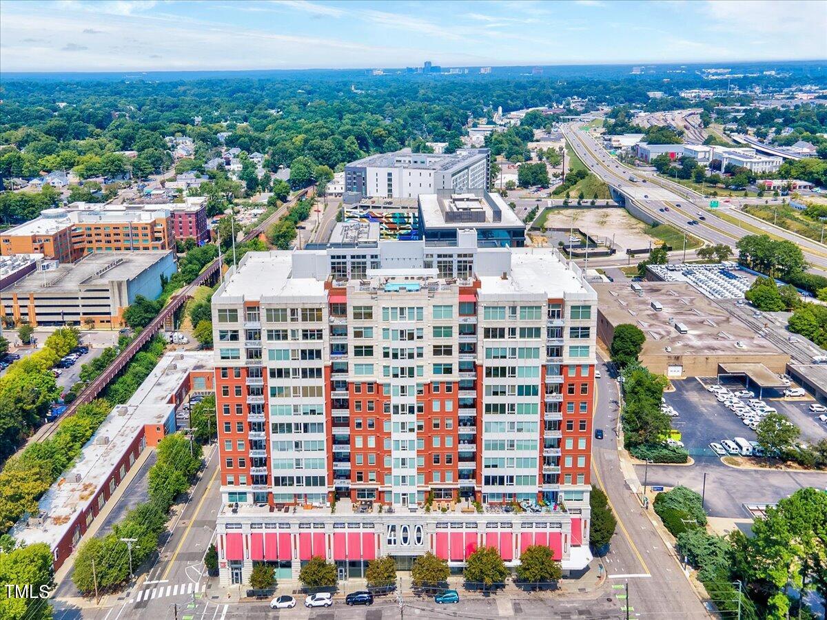 400 W North Street # 1602