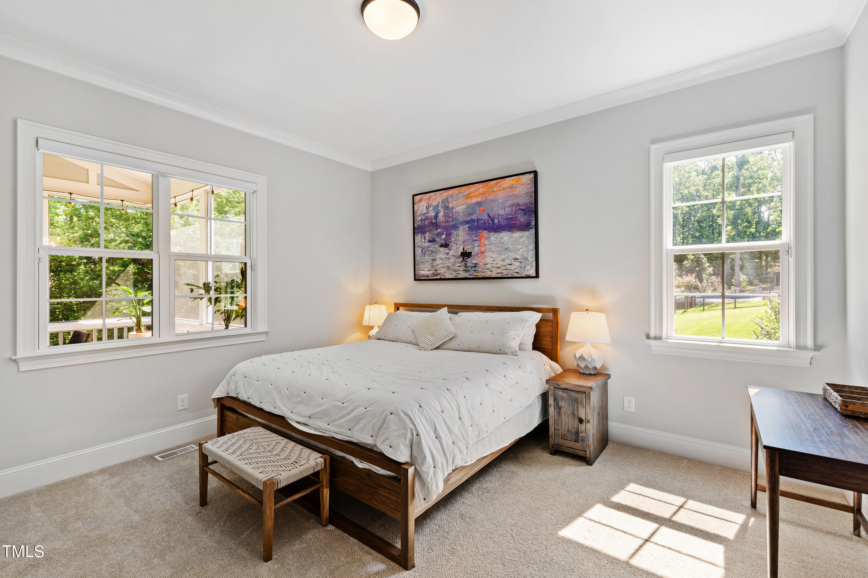320 Harewood Place