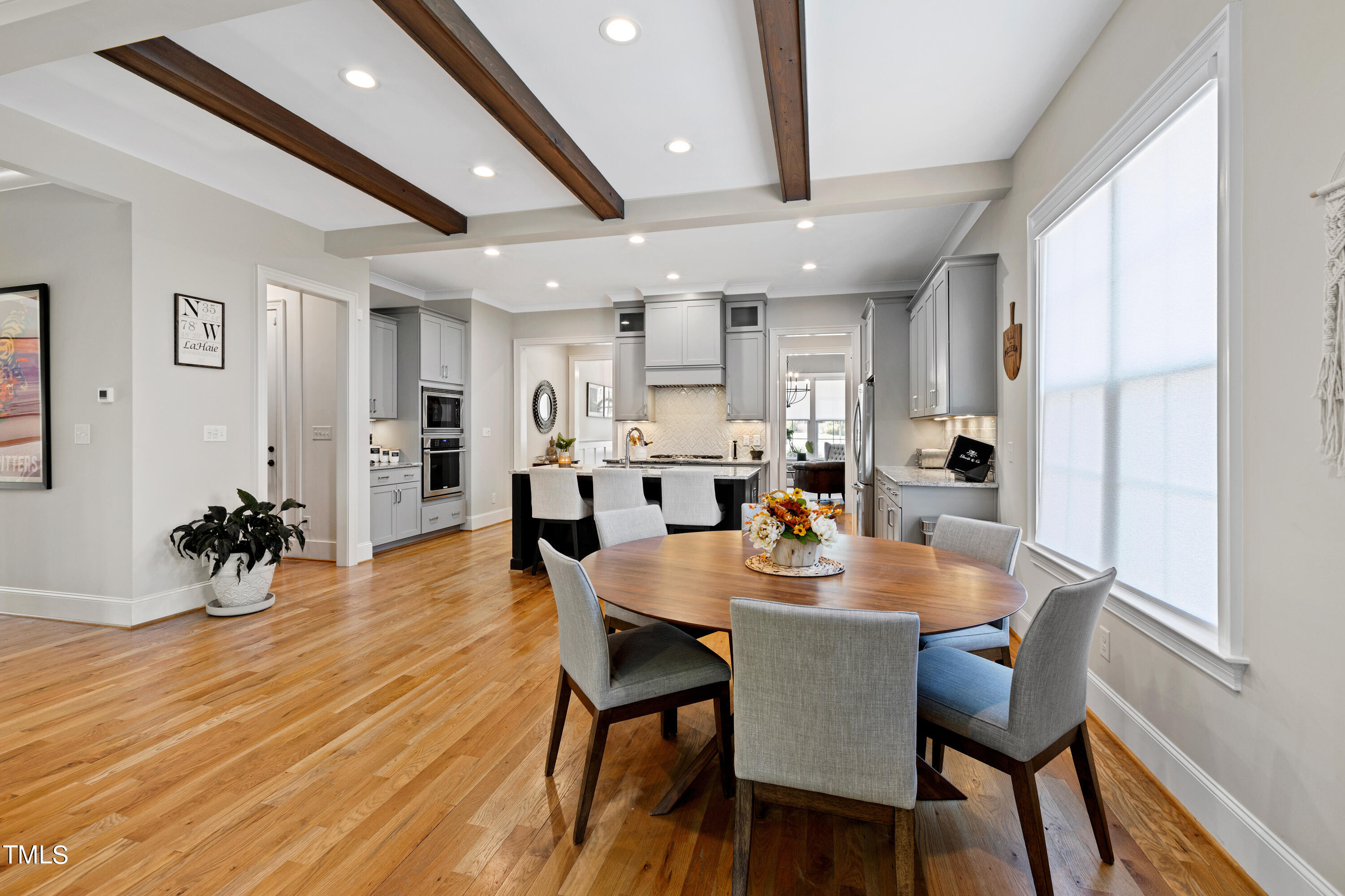 320 Harewood Place