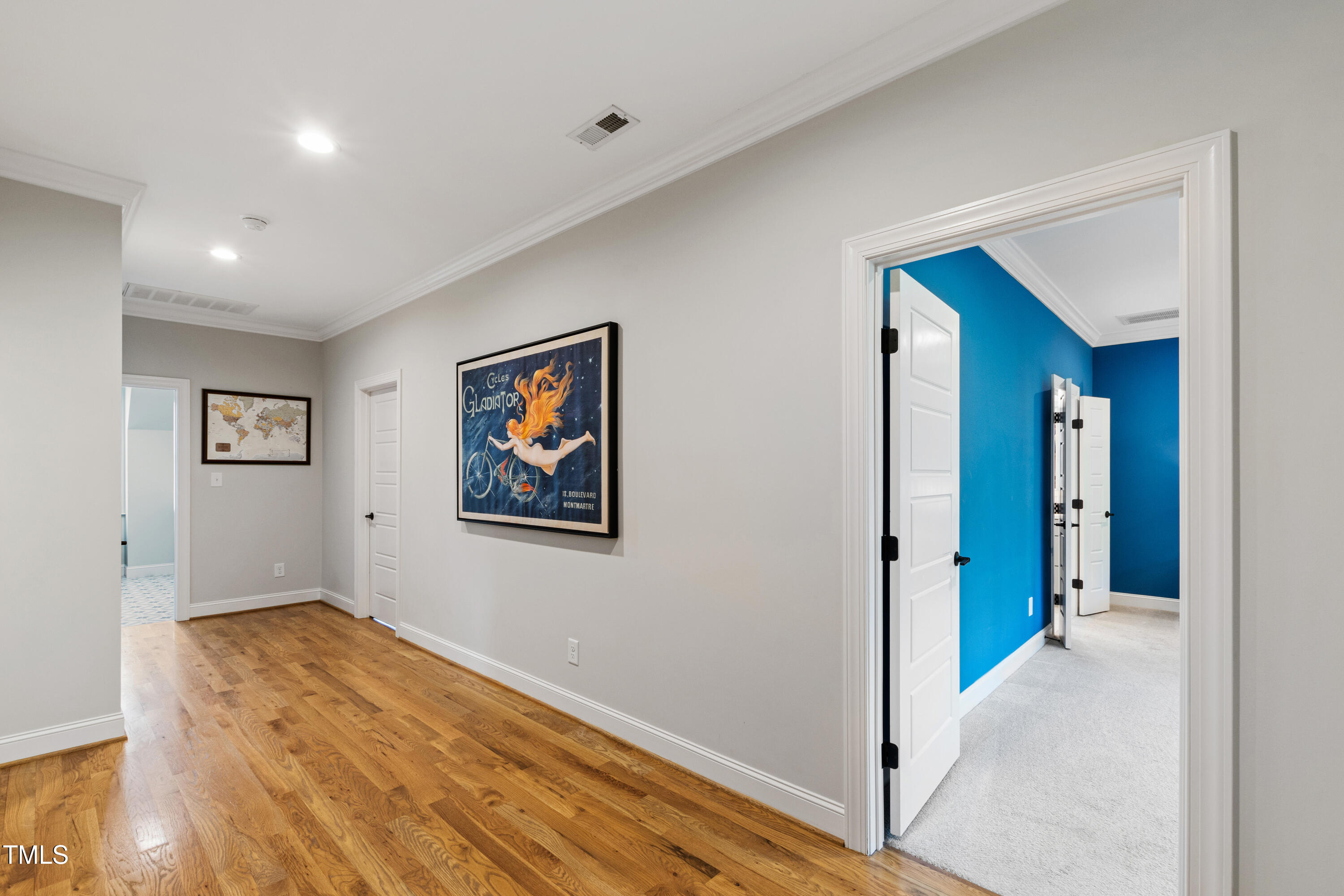320 Harewood Place