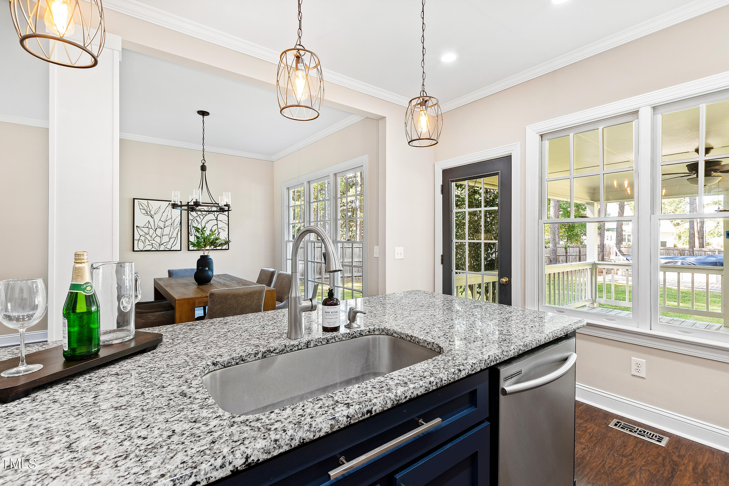 2804 Hunters Retreat Court