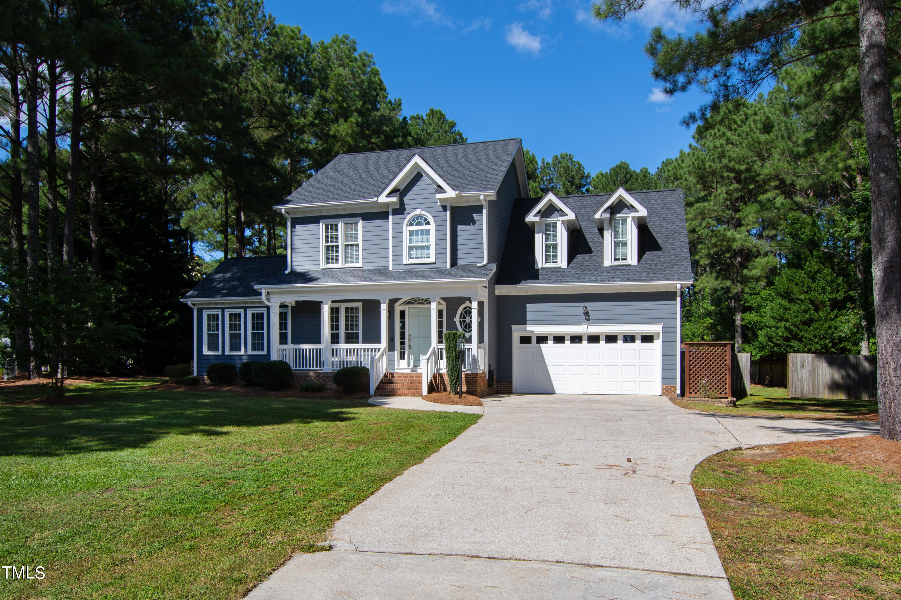 2804 Hunters Retreat Court