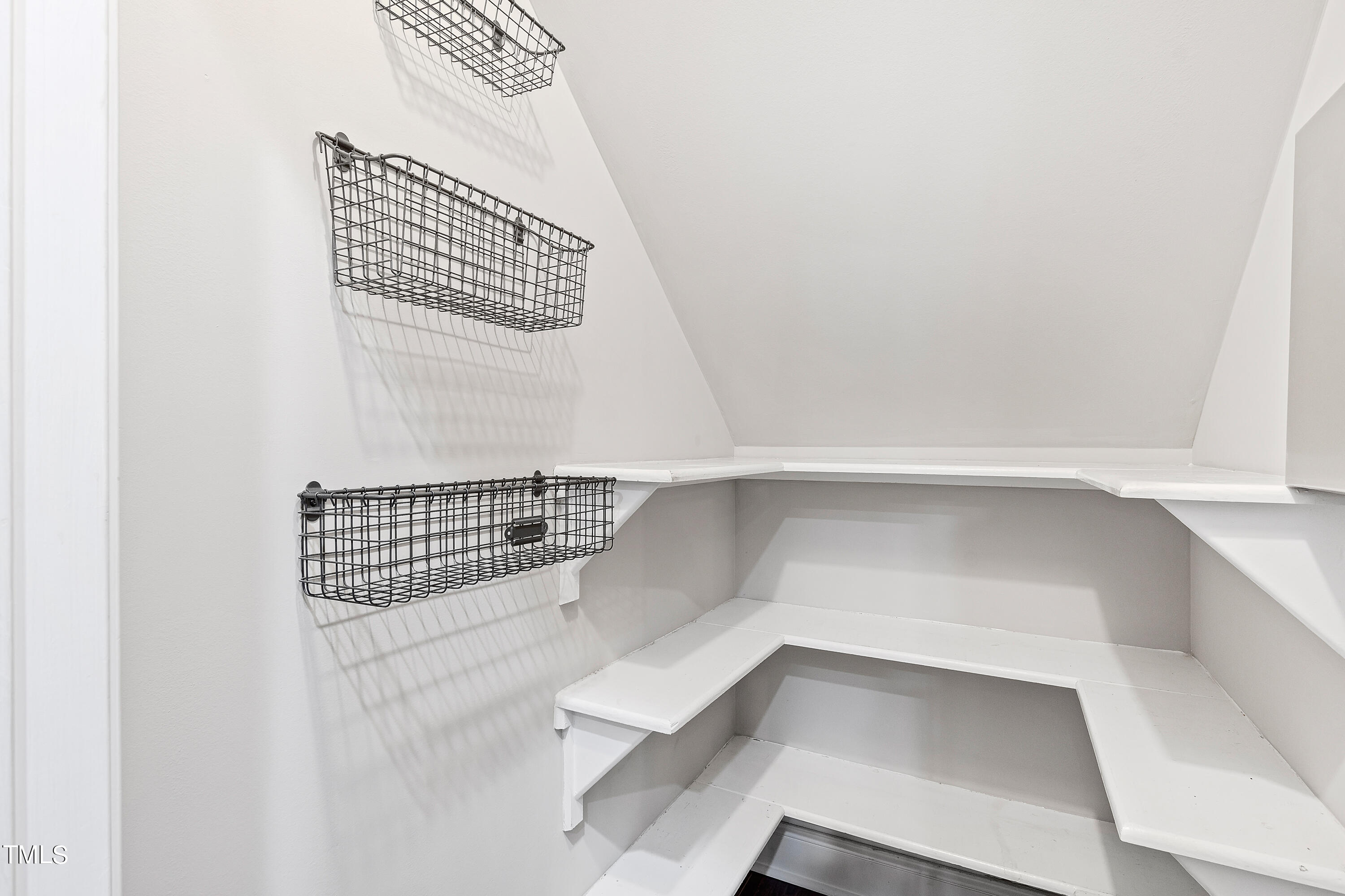 2804 Hunters Retreat Court