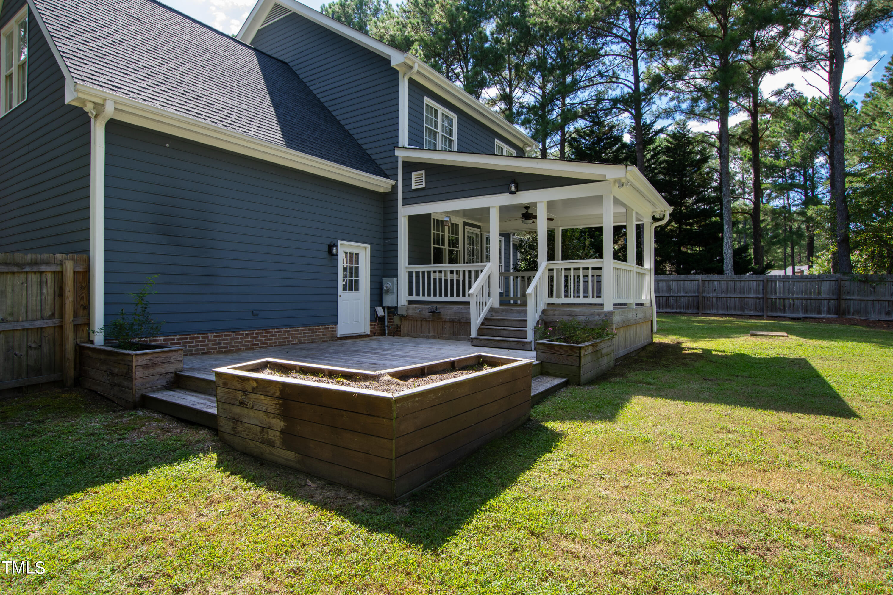 2804 Hunters Retreat Court