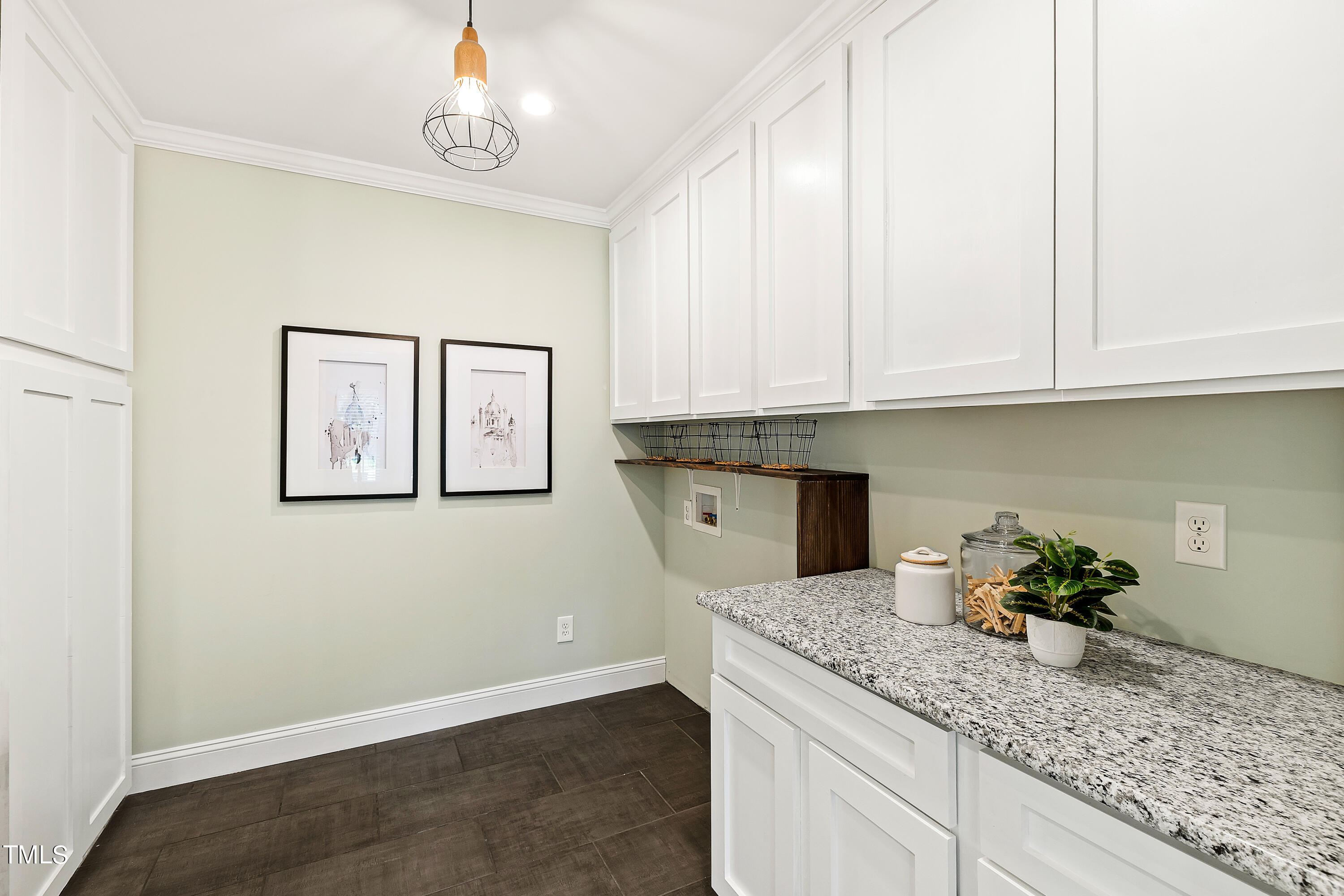 2804 Hunters Retreat Court