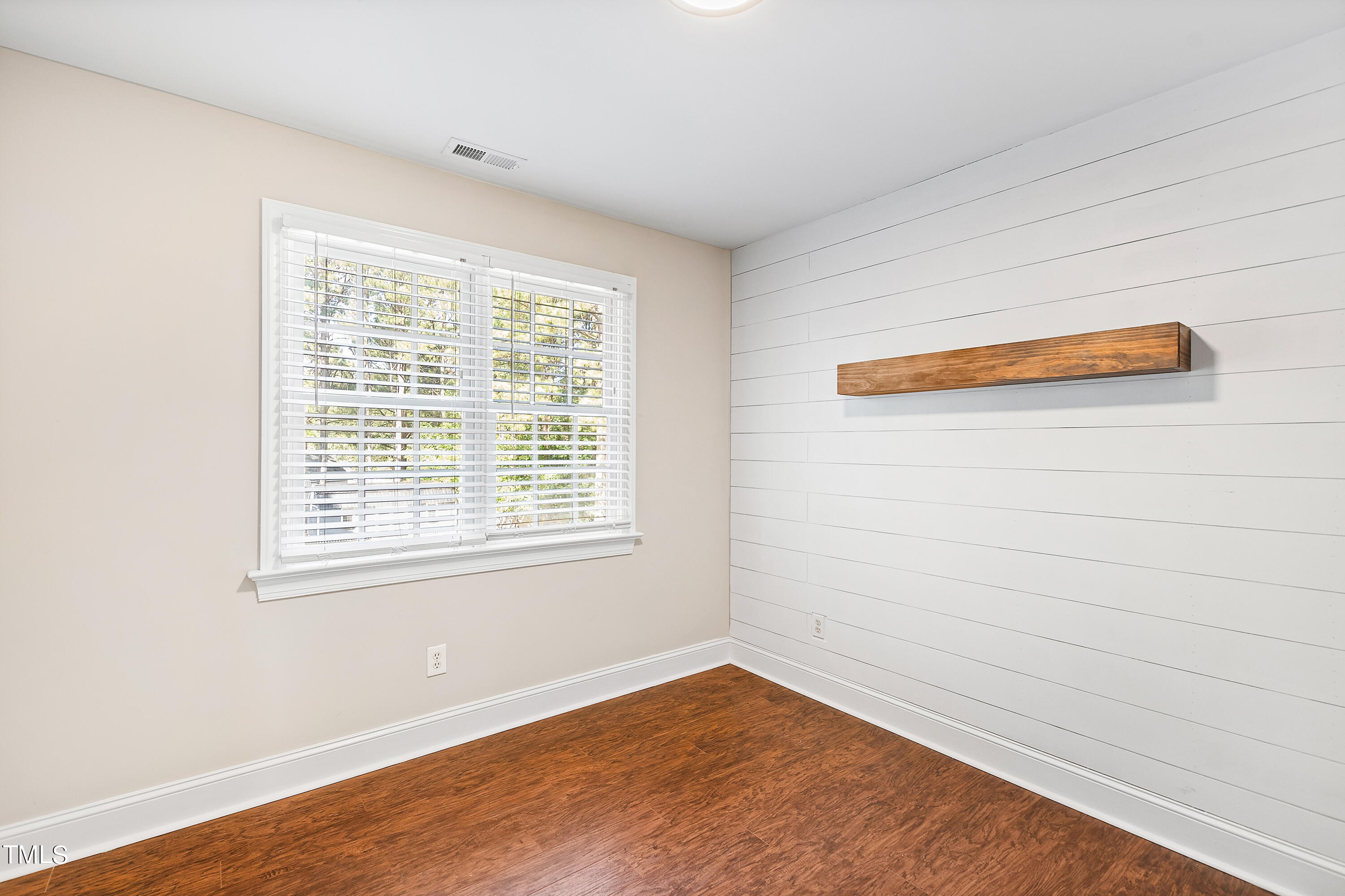 2804 Hunters Retreat Court