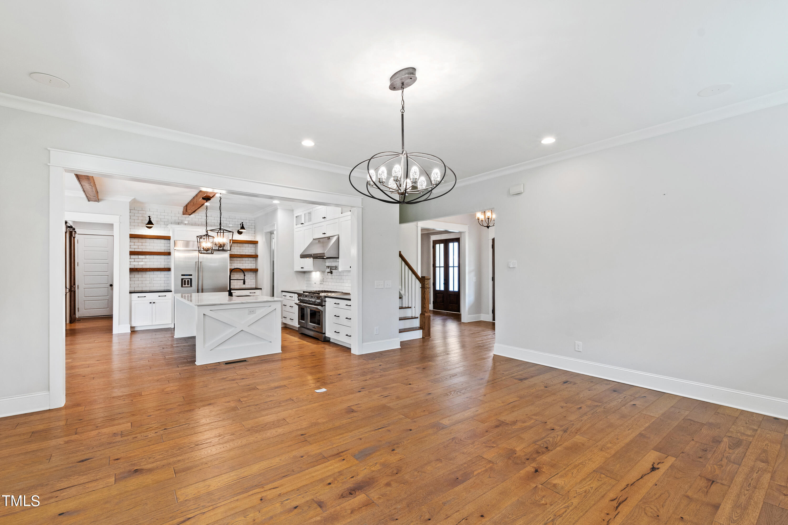 1509 Rock Dove Way