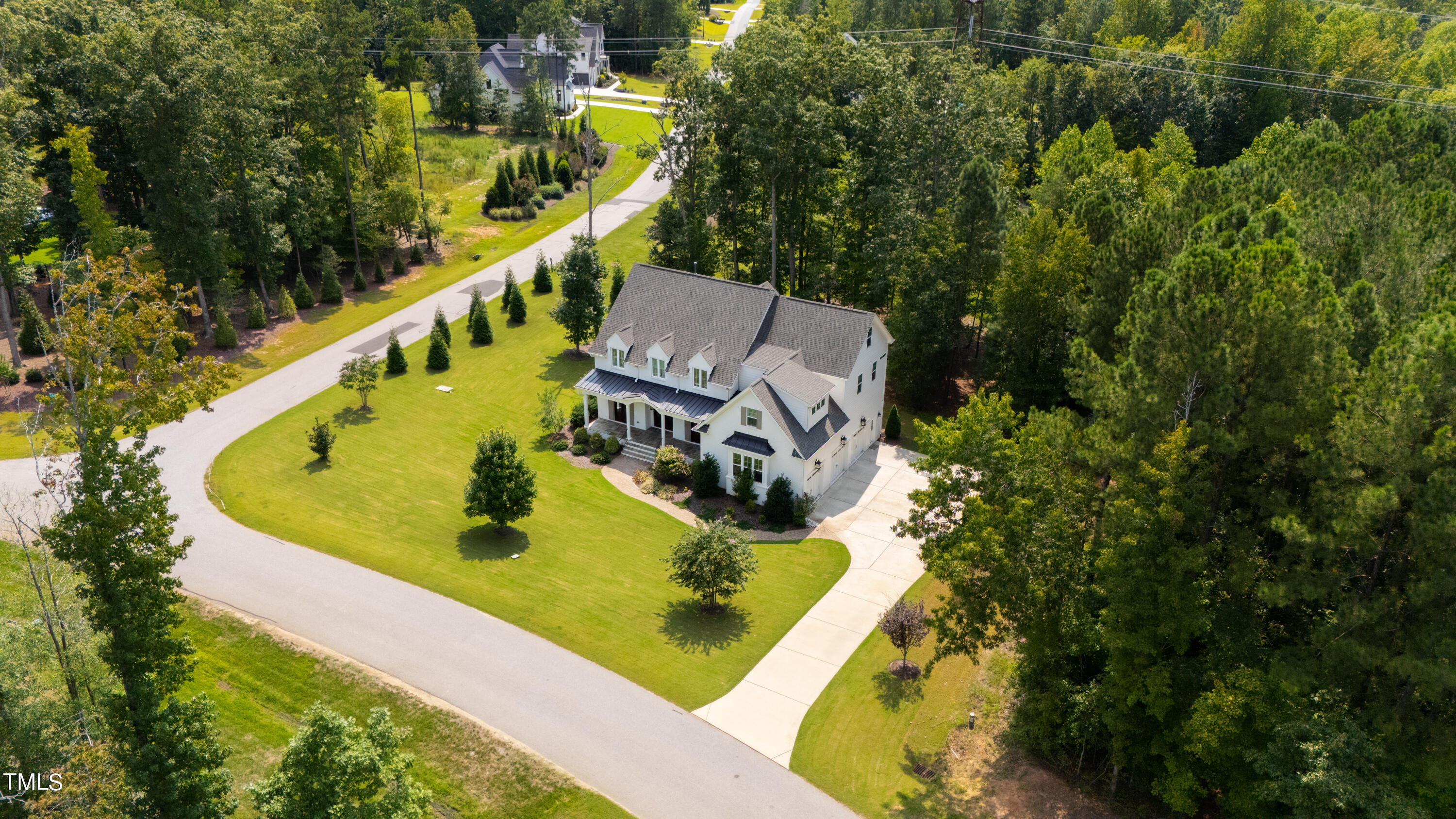 1509 Rock Dove Way