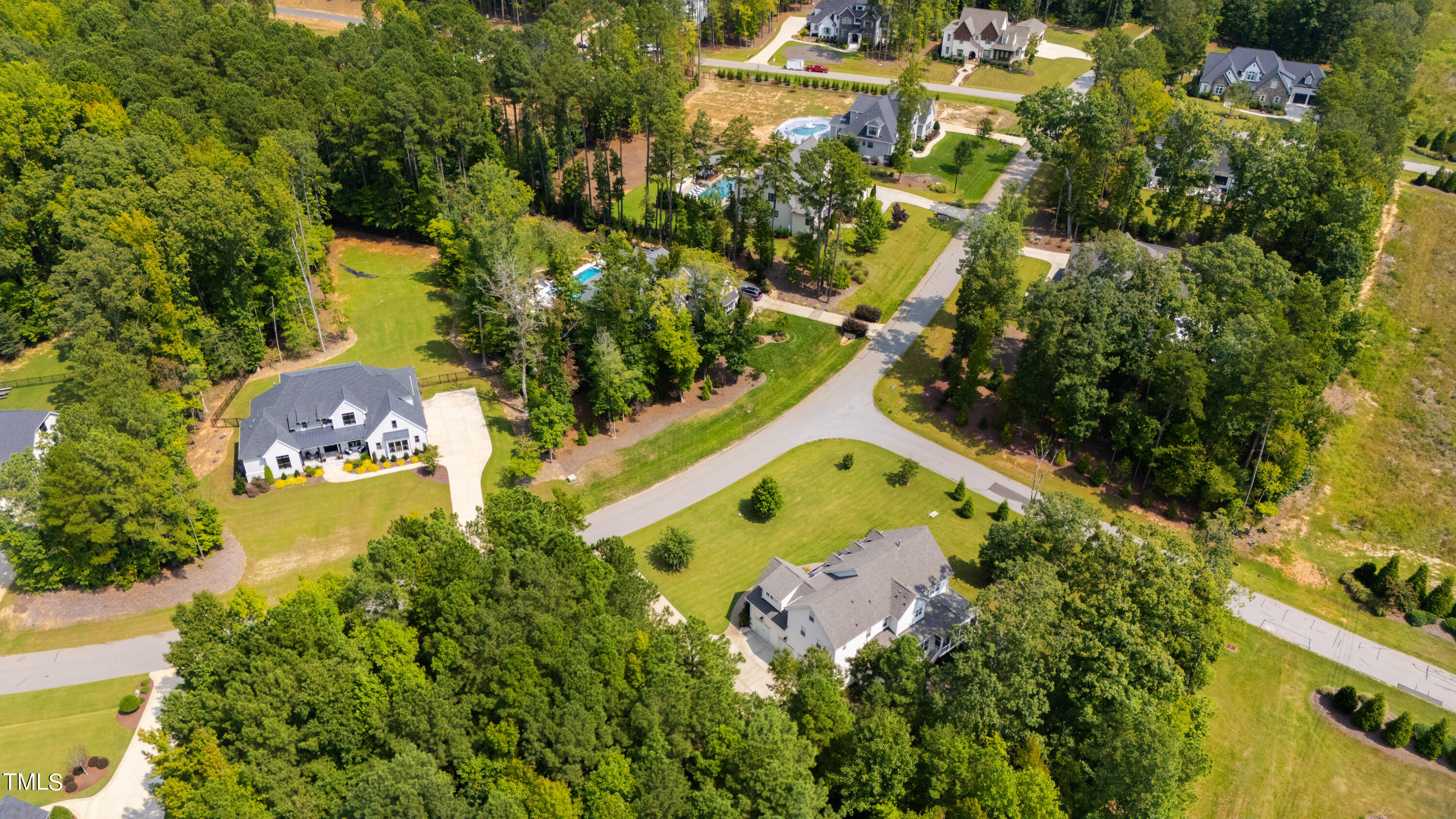 1509 Rock Dove Way