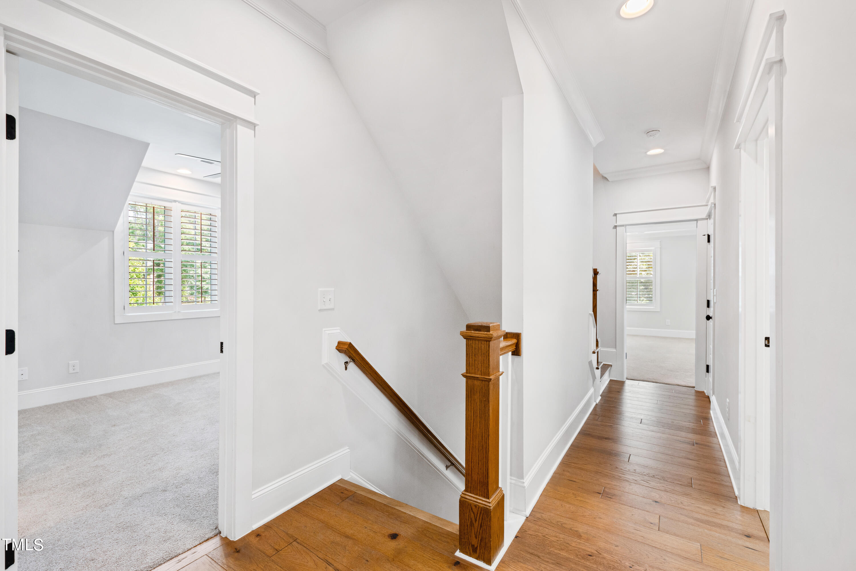 1509 Rock Dove Way