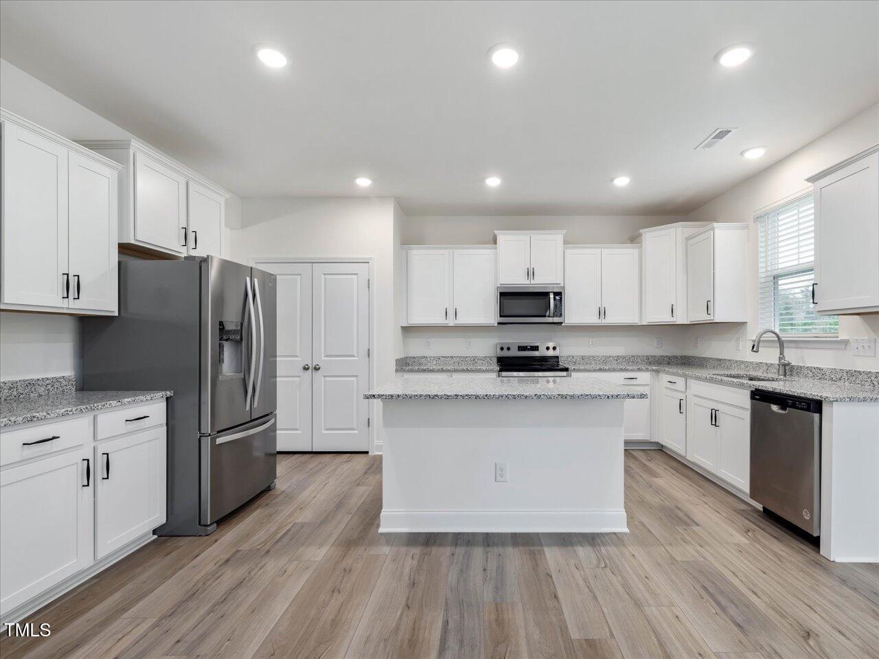 1208 Randwick Valley Ct