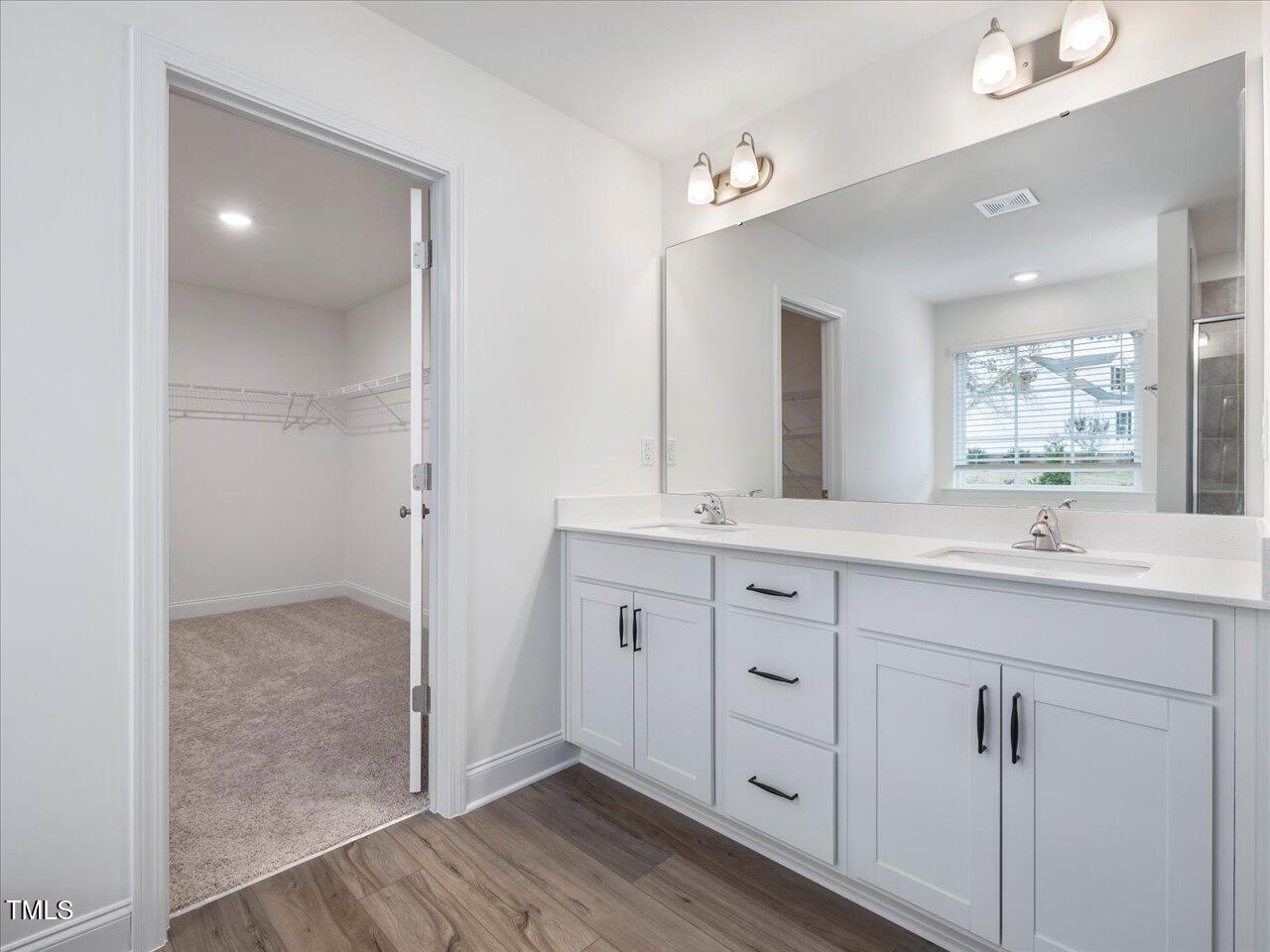 1208 Randwick Valley Ct