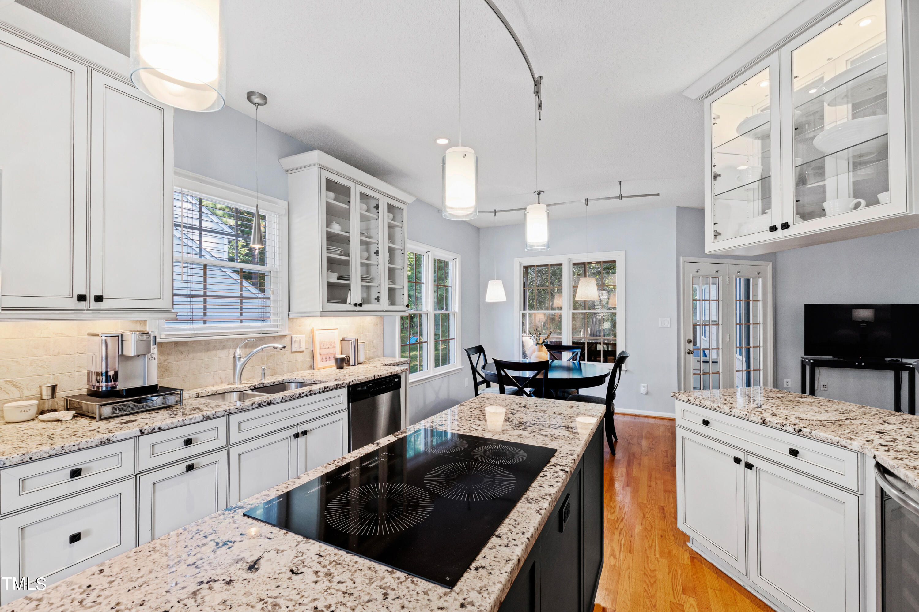 4 Creeks Edge Court