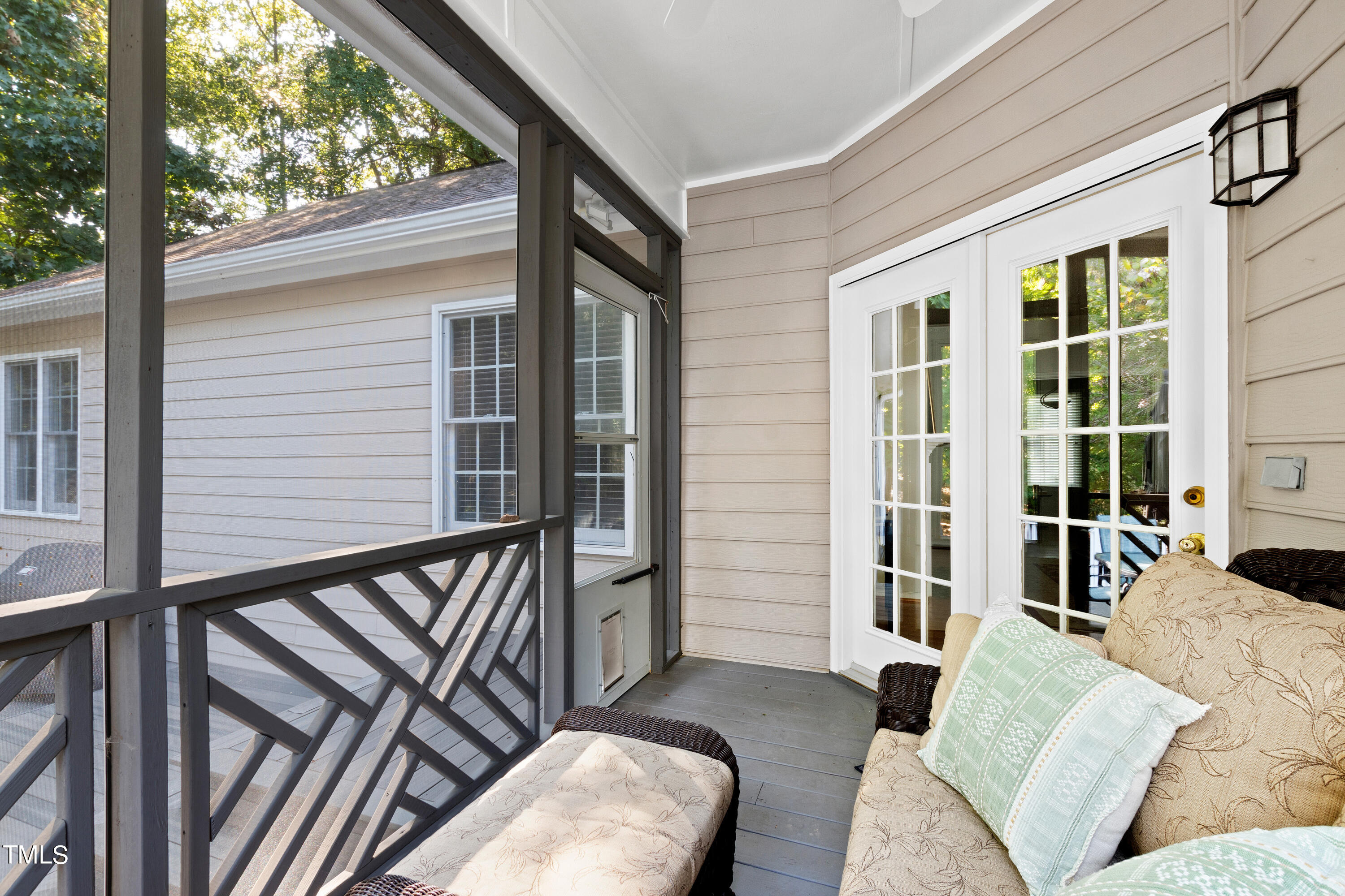 4 Creeks Edge Court