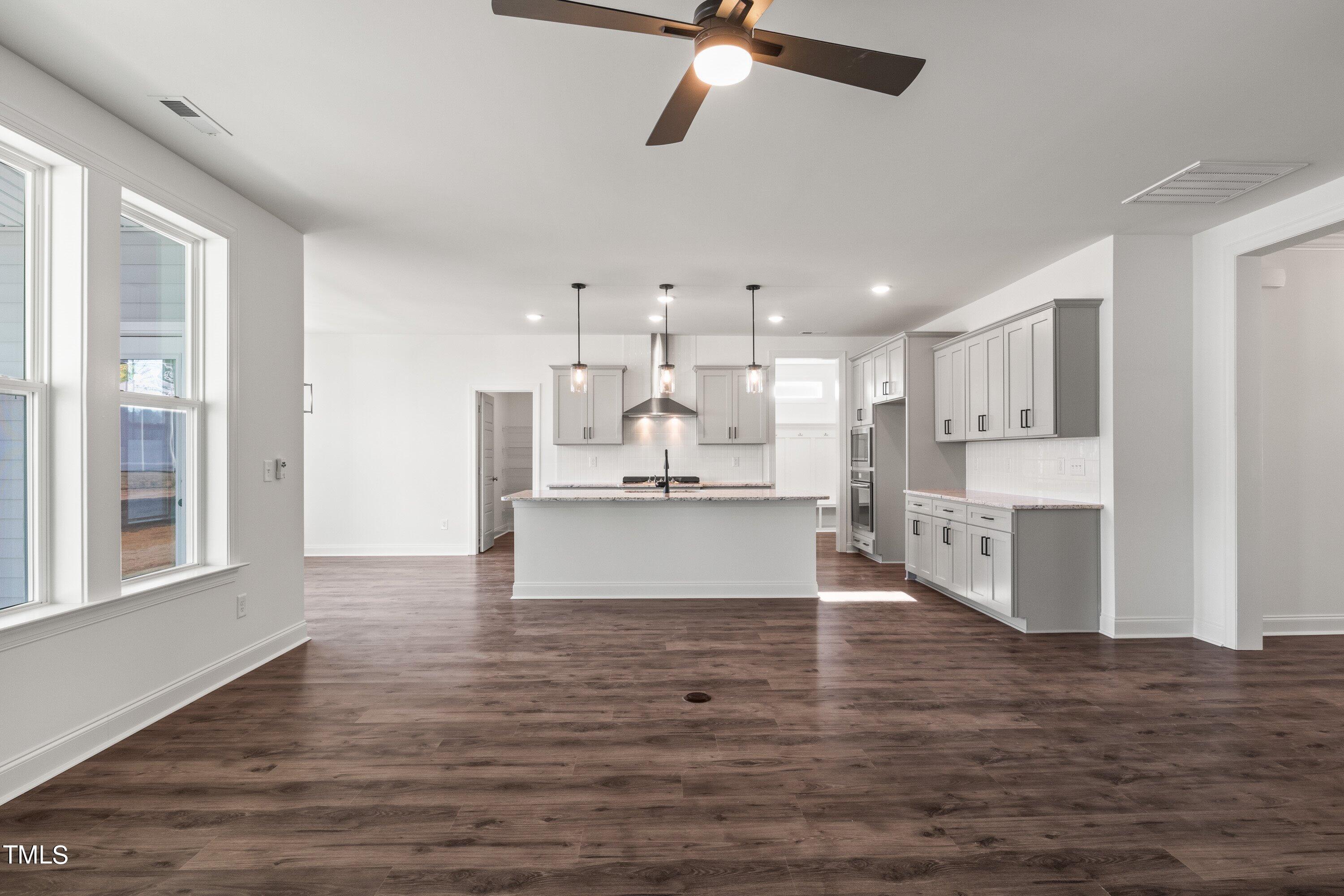 3113 Petrea Court # 38