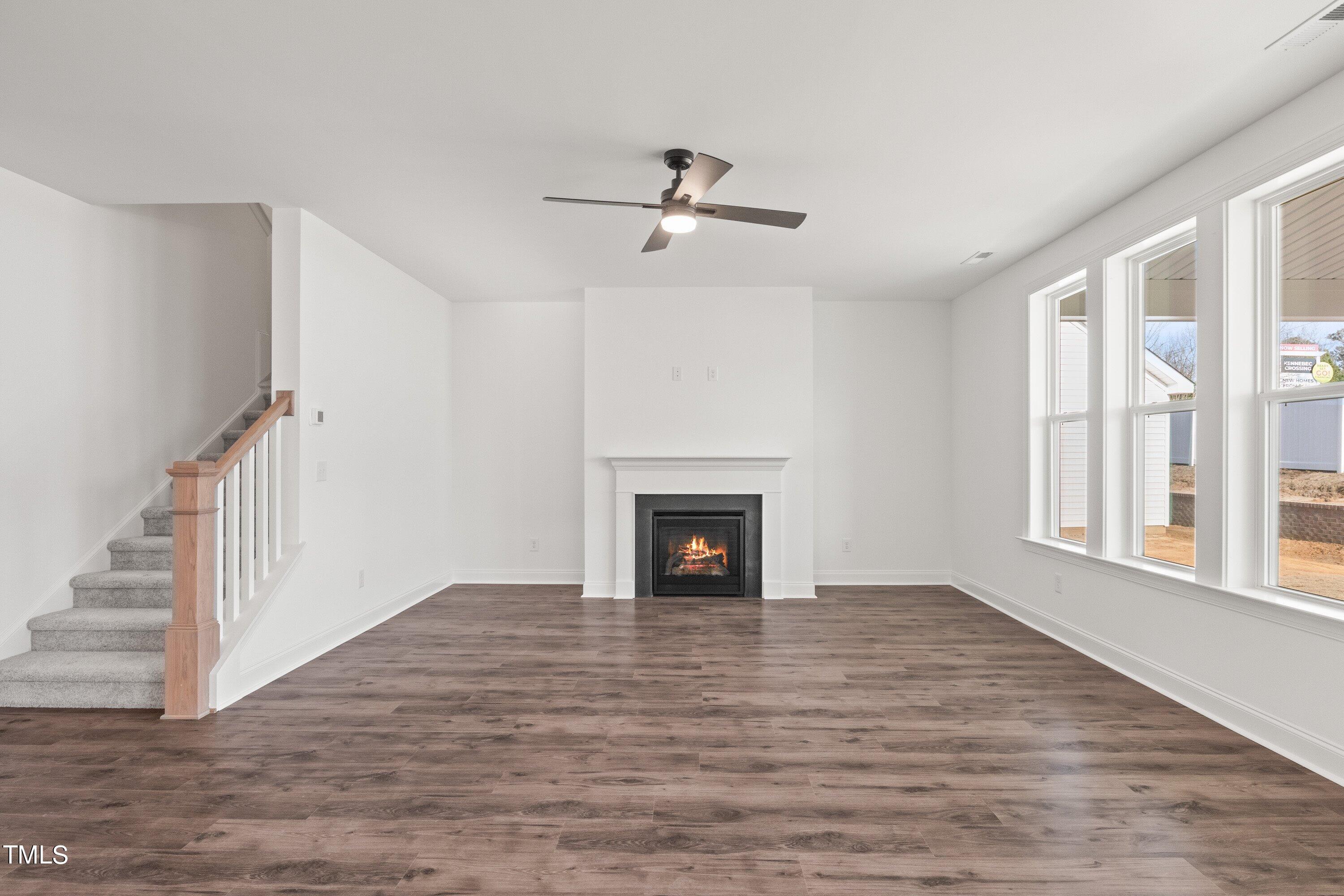 3113 Petrea Court # 38