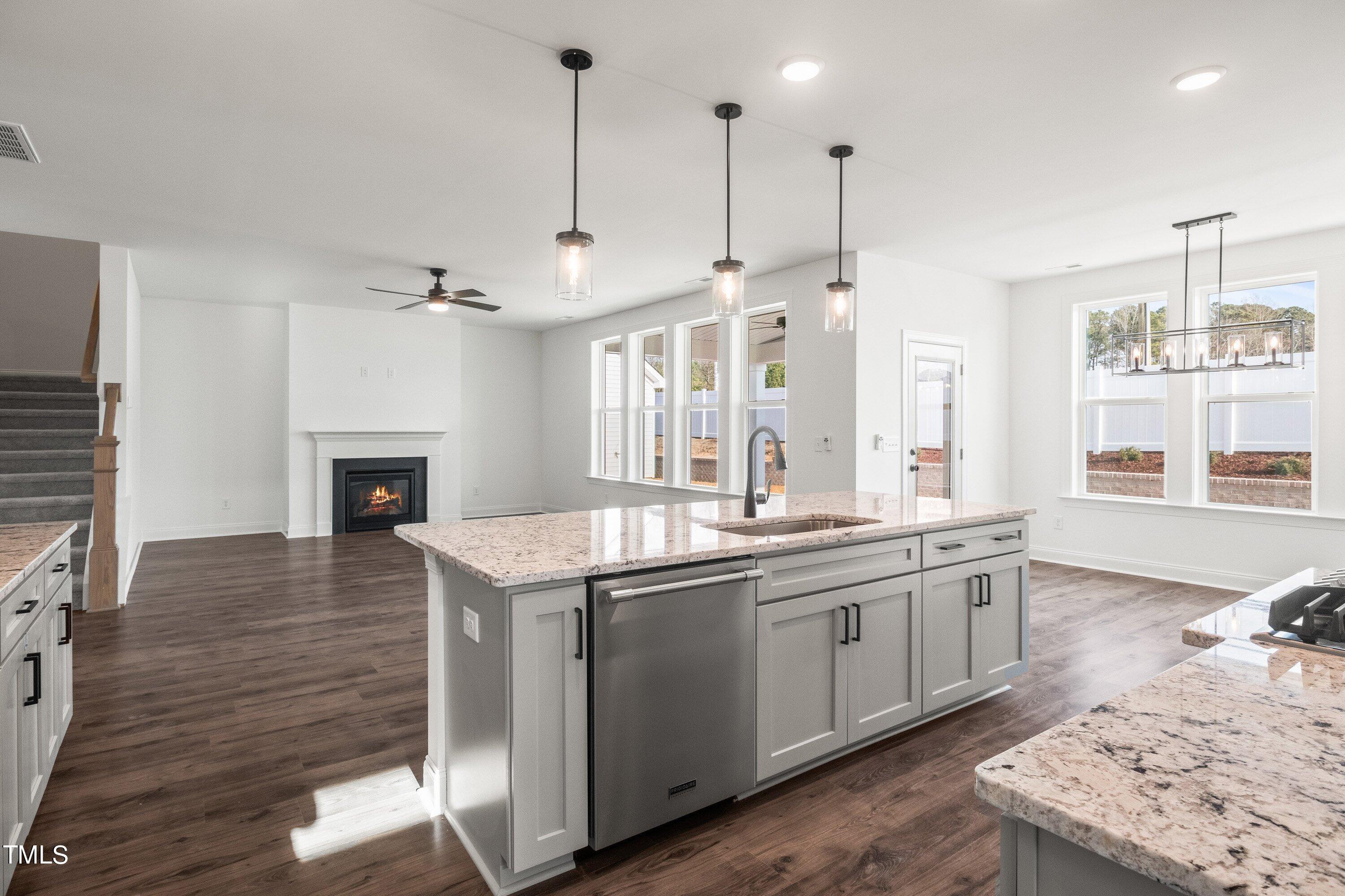 3113 Petrea Court # 38