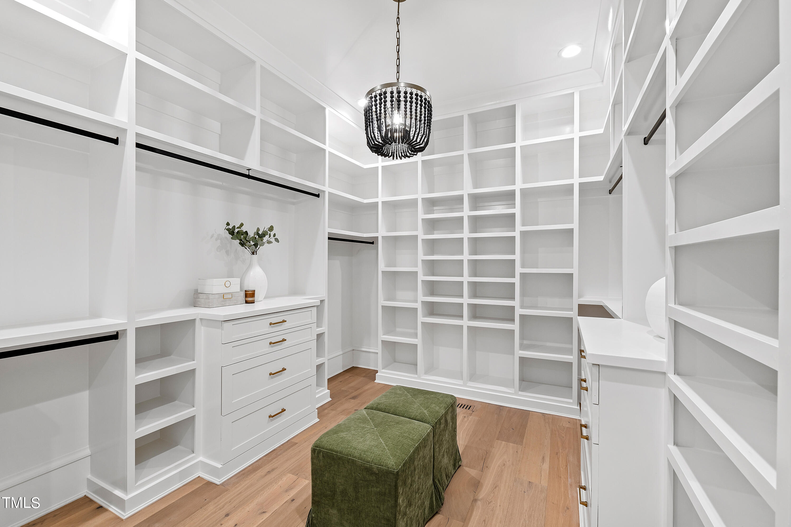 1402 Hunting Ridge Road