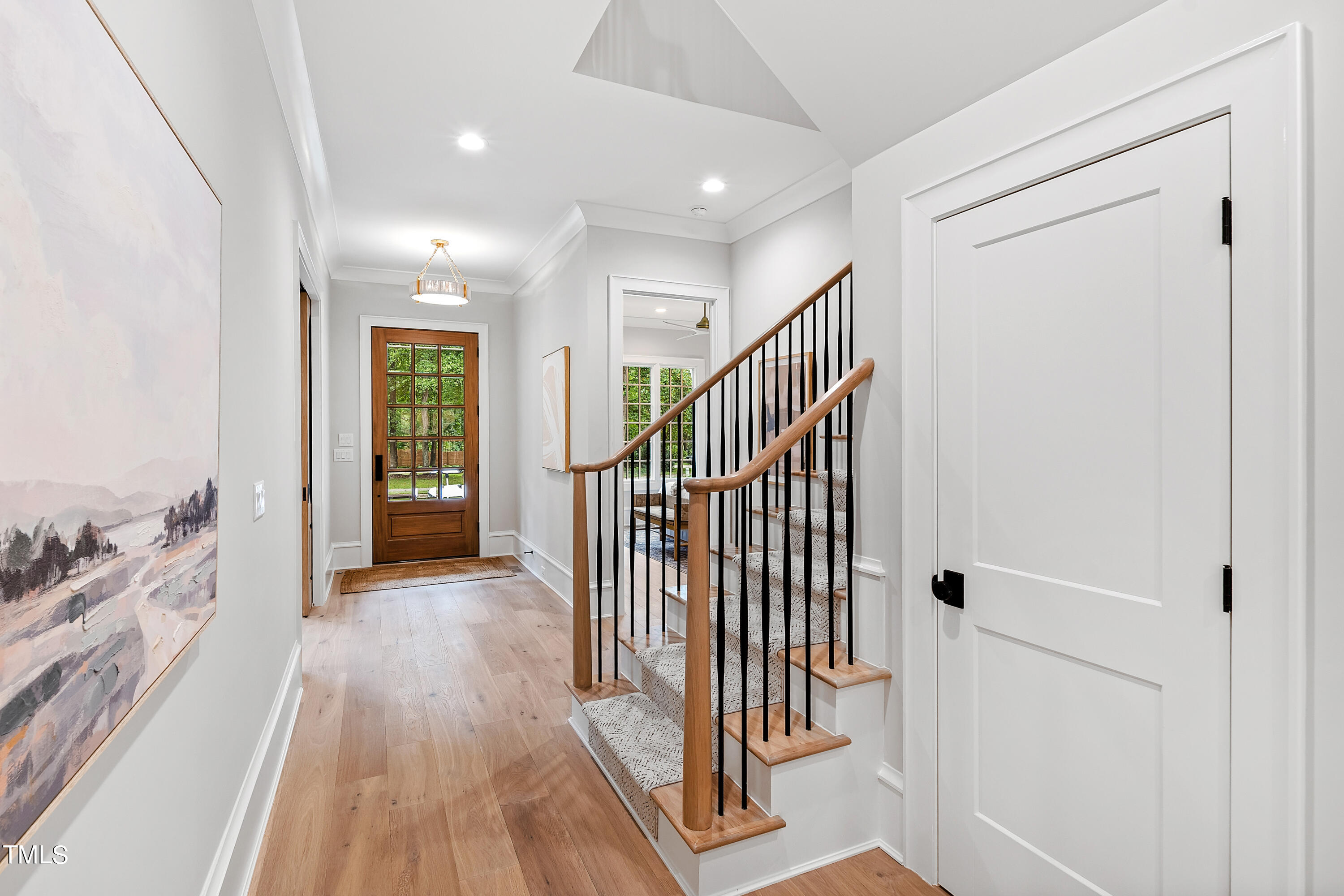 1402 Hunting Ridge Road