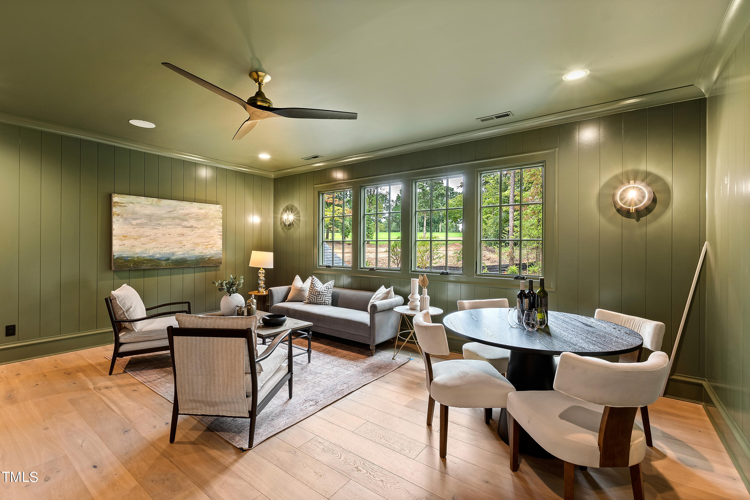 1402 Hunting Ridge Road