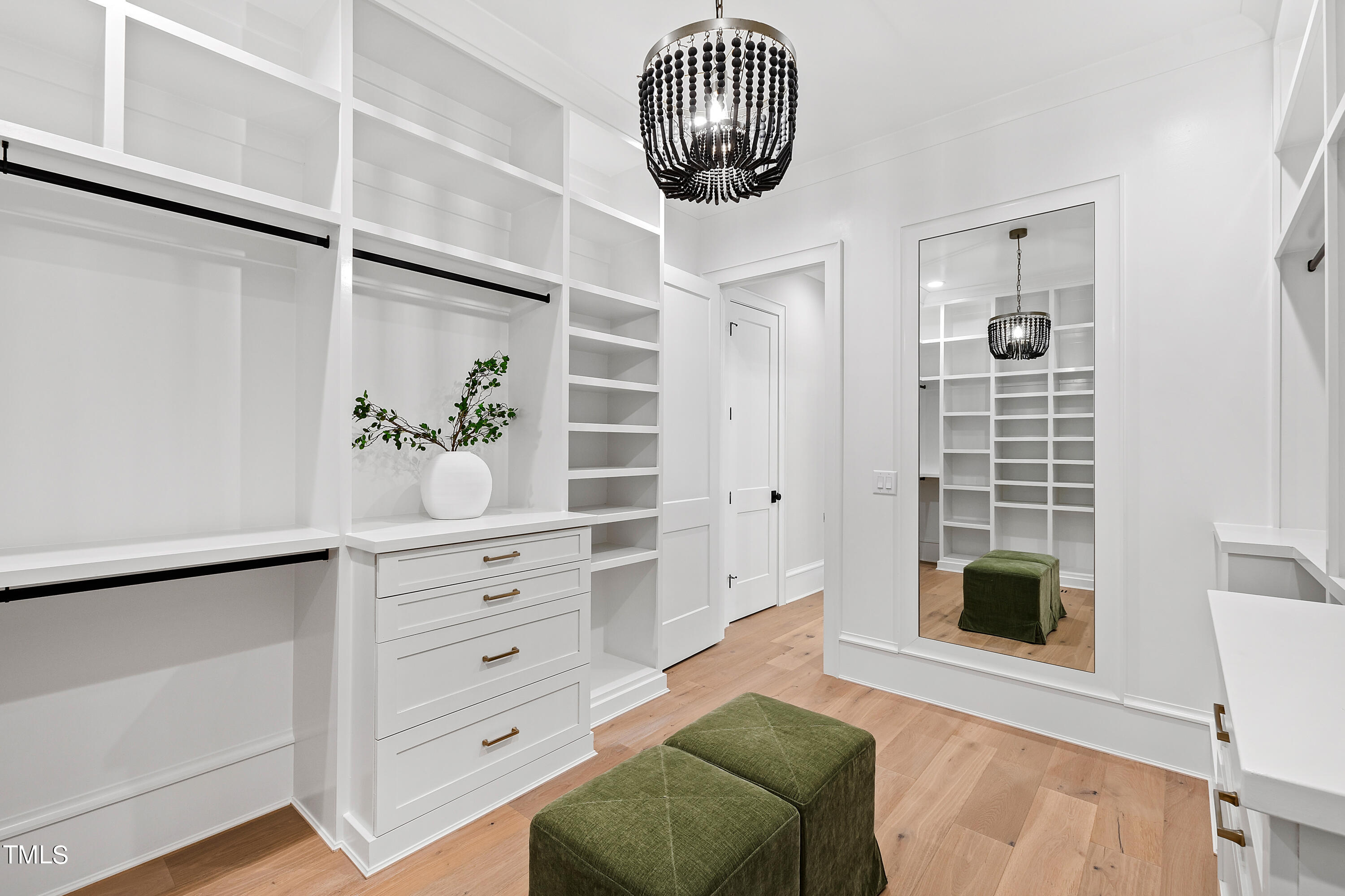 1402 Hunting Ridge Road