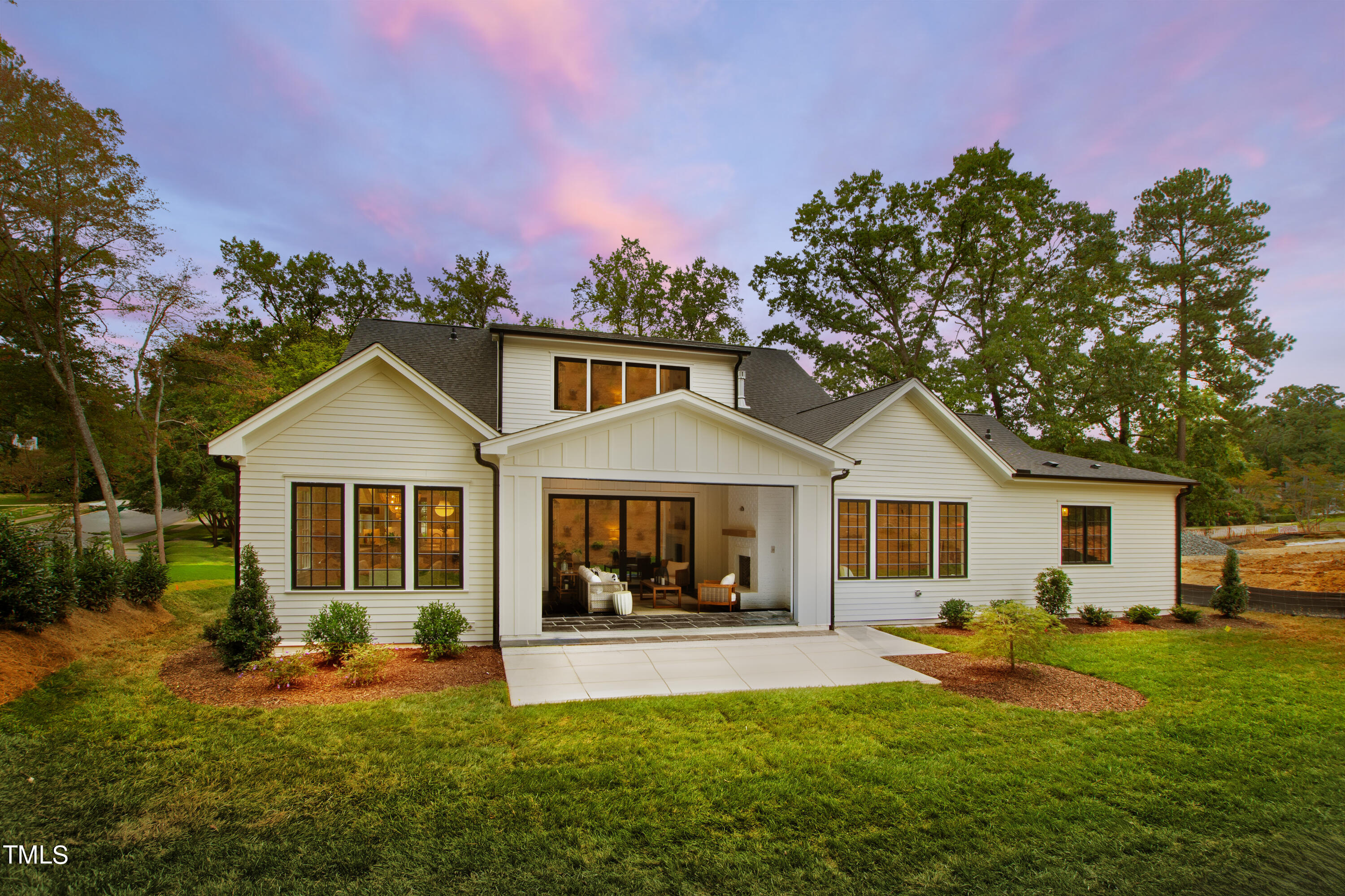 1402 Hunting Ridge Road