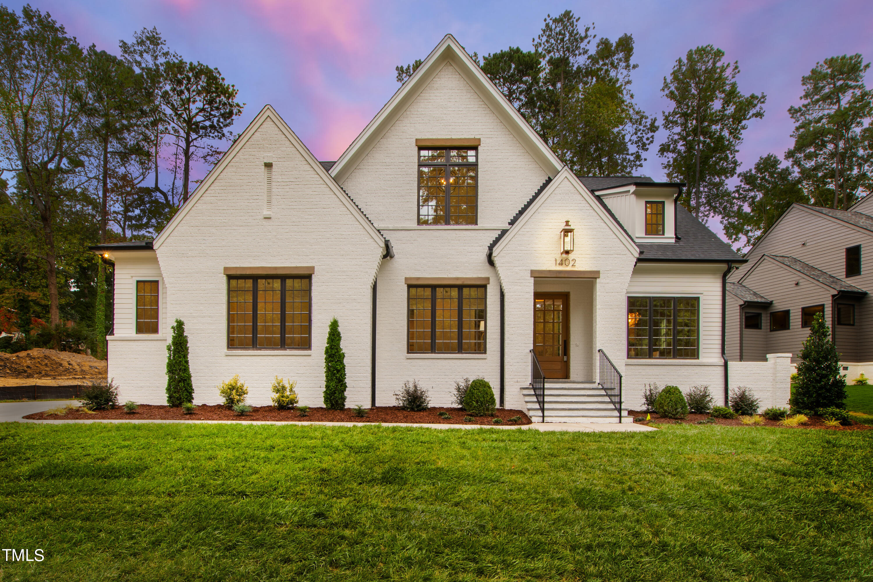 1402 Hunting Ridge Road