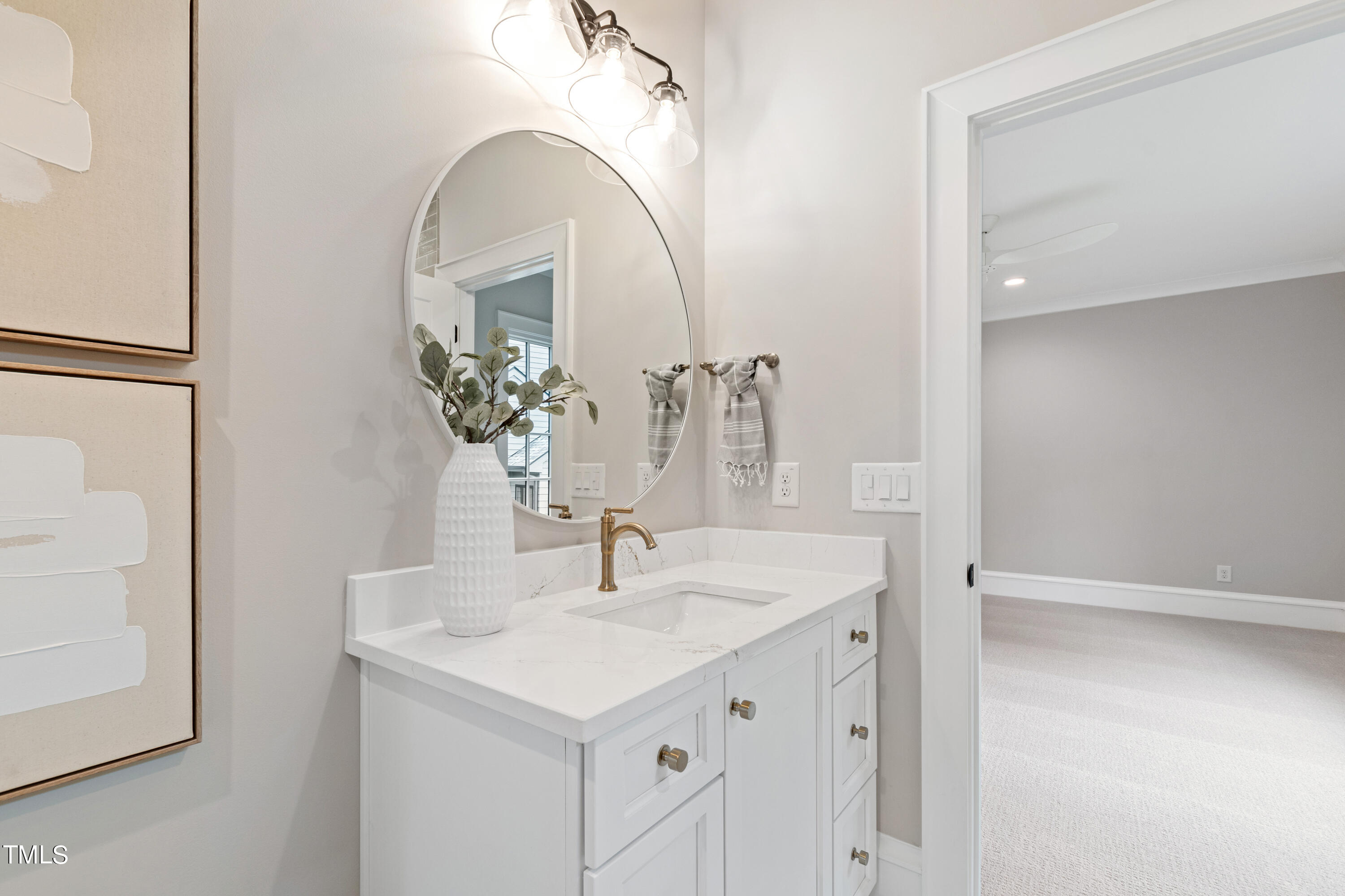 1402 Hunting Ridge Road