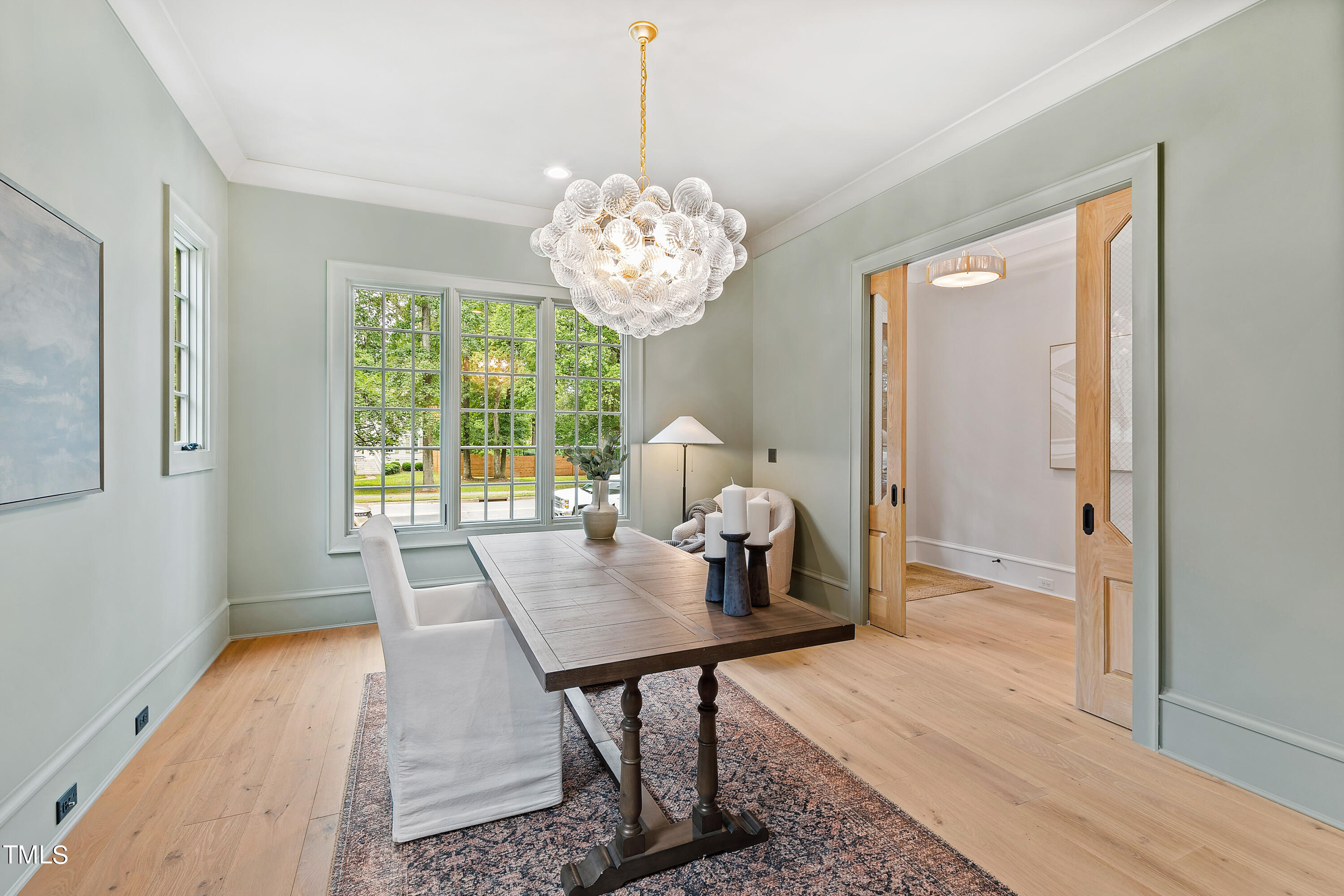 1402 Hunting Ridge Road
