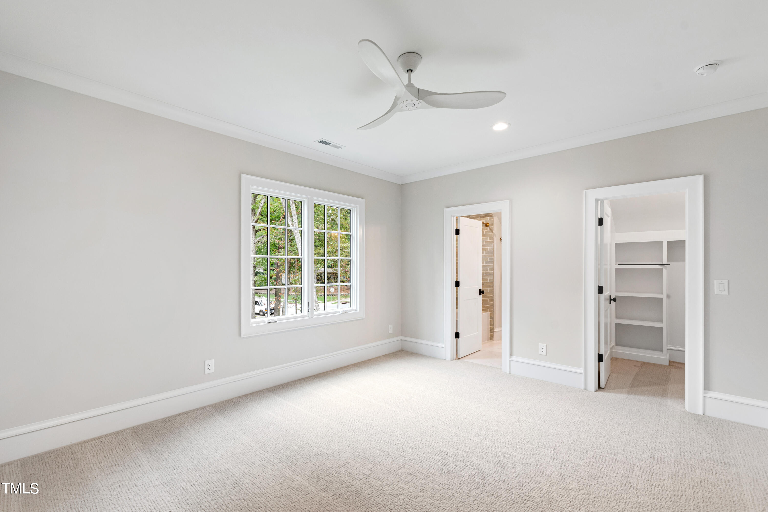 1402 Hunting Ridge Road