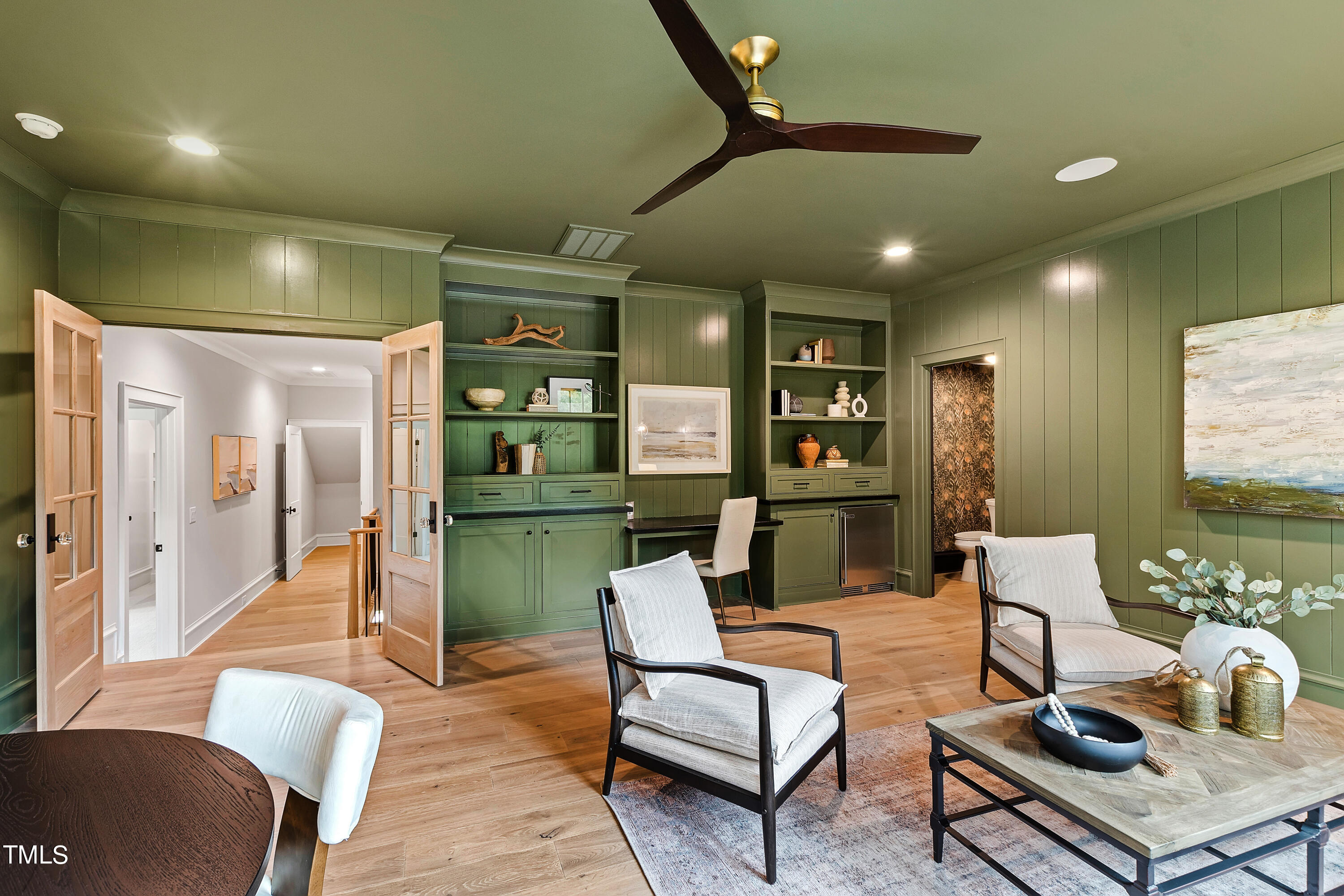 1402 Hunting Ridge Road
