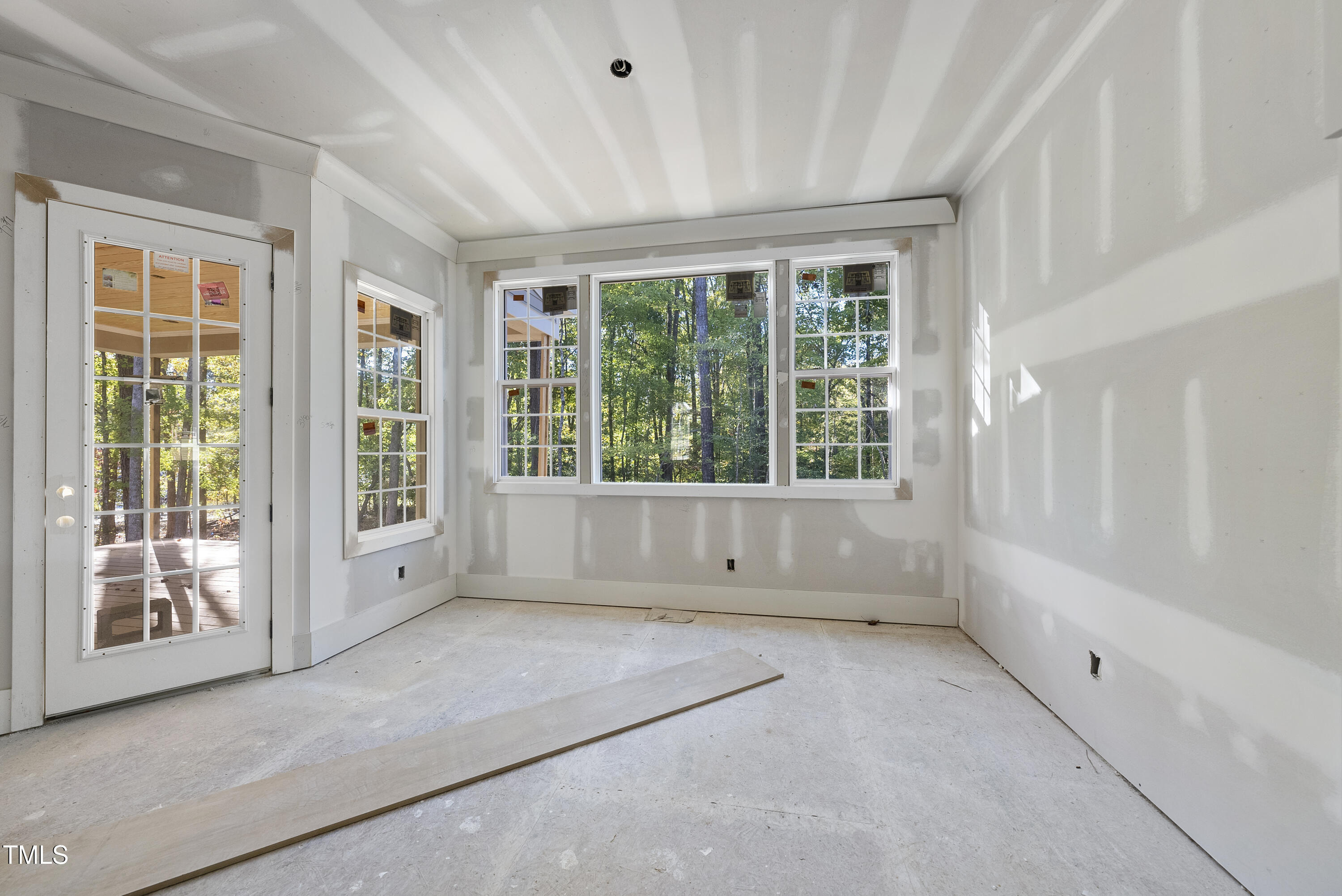 1505 Lake Adventure Court