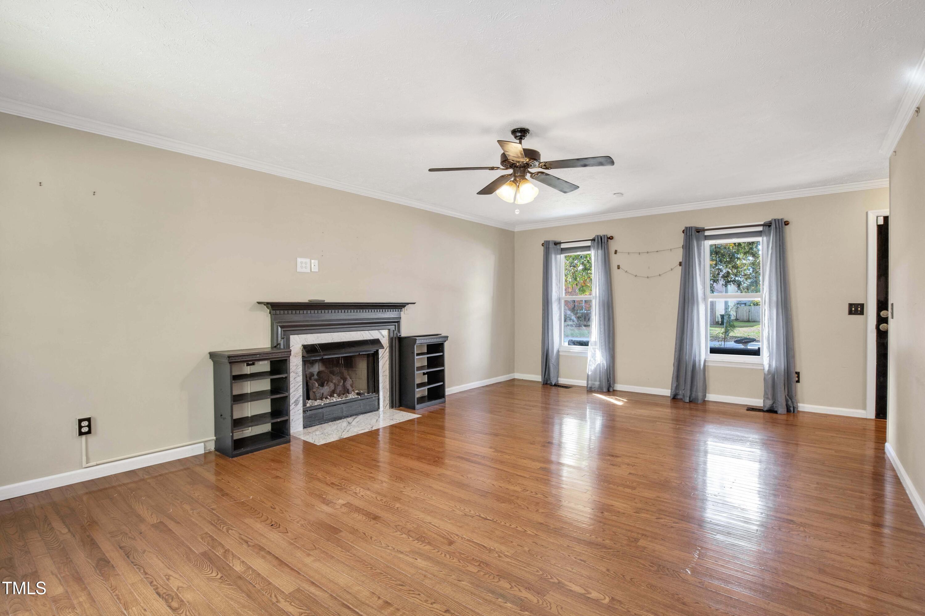 937 Flintwood Road
