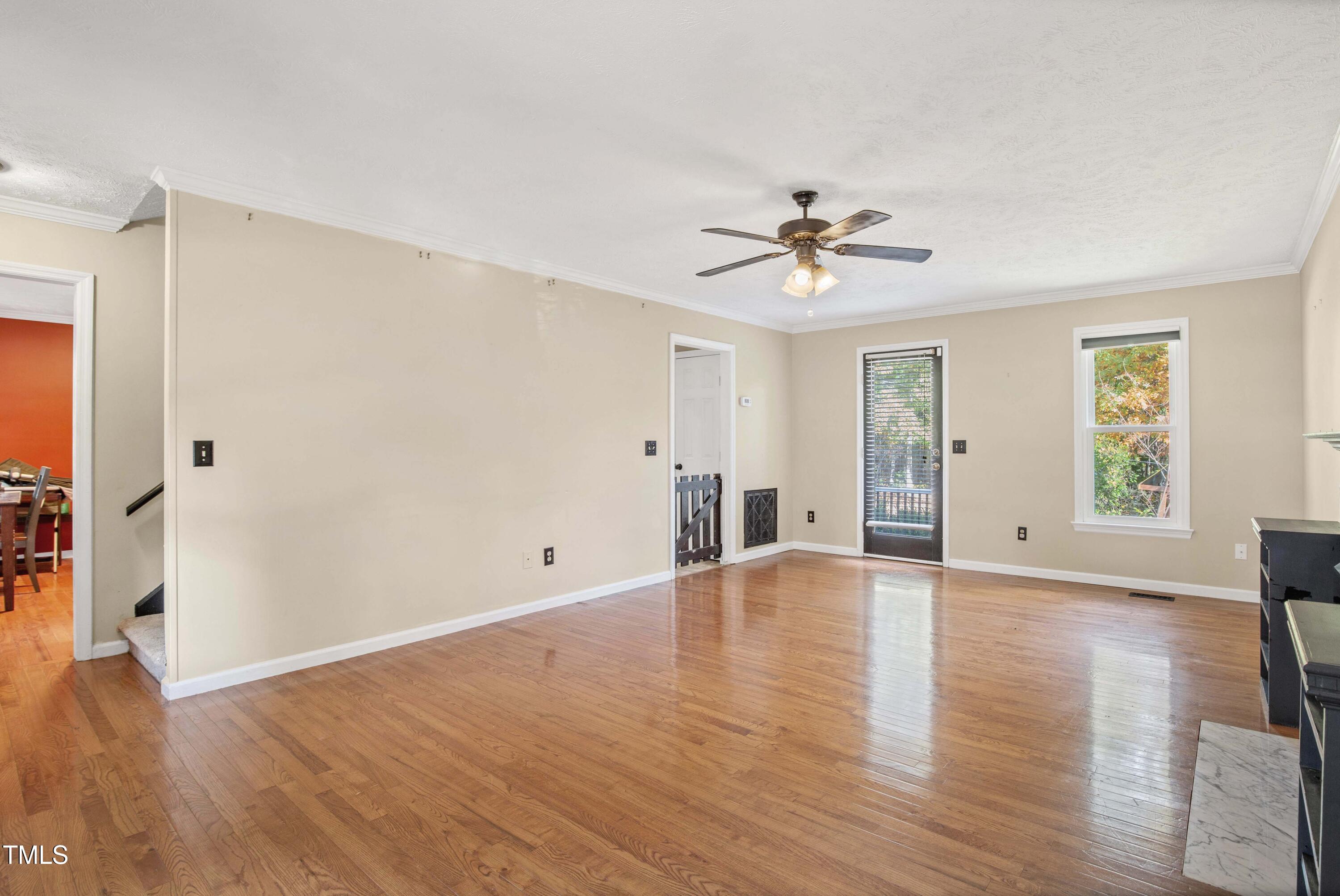 937 Flintwood Road