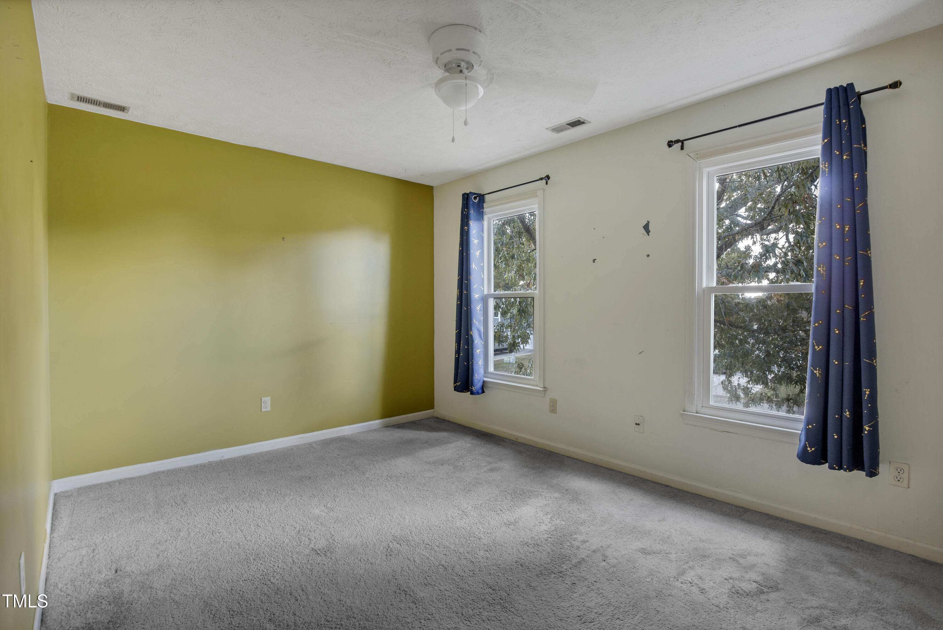 937 Flintwood Road