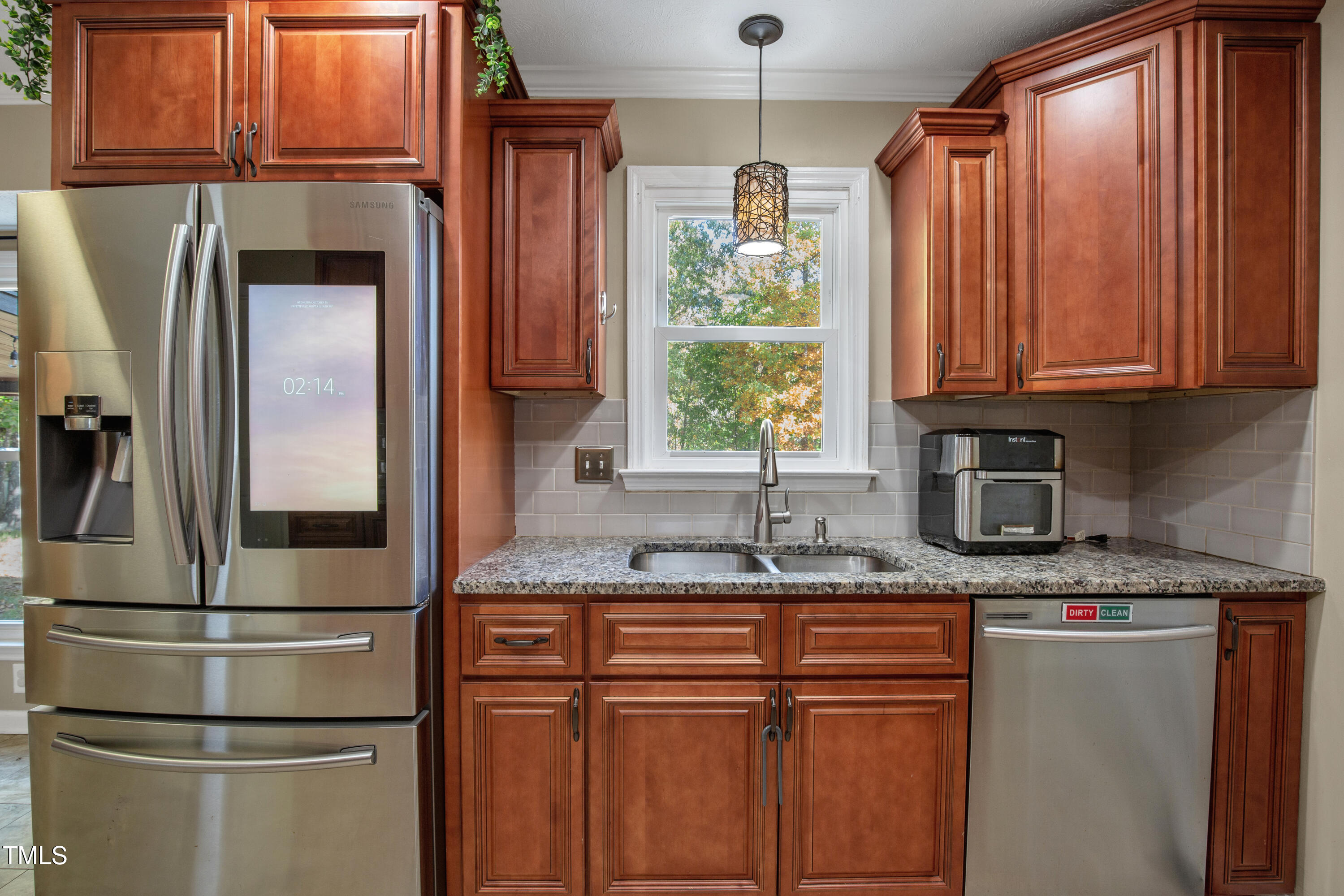 937 Flintwood Road