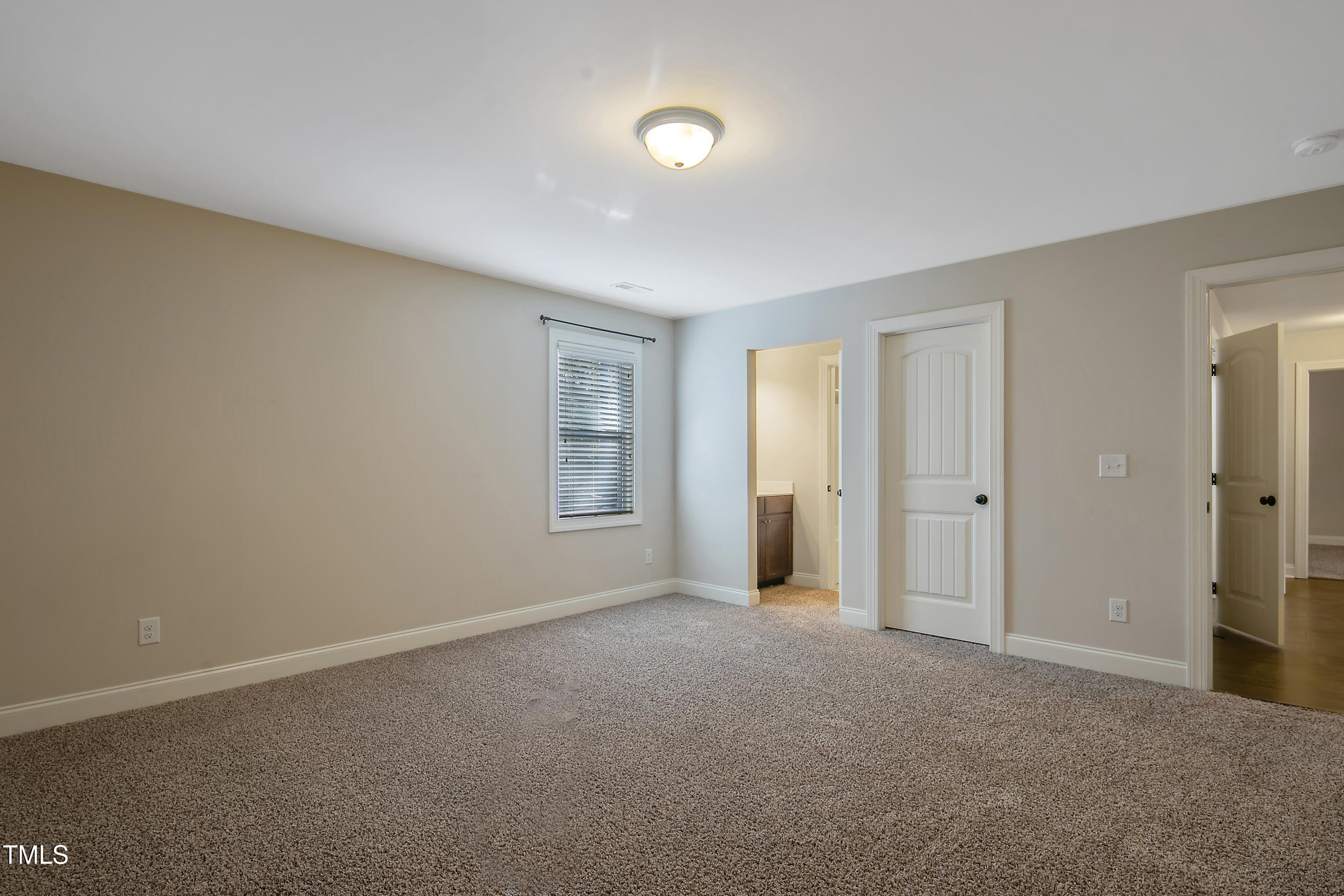 98 Valley Brook Ln