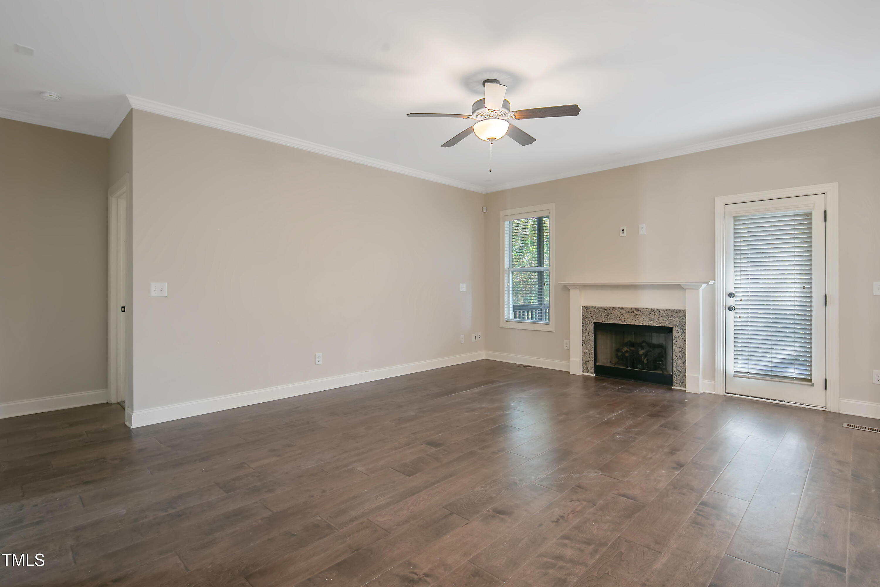 98 Valley Brook Ln