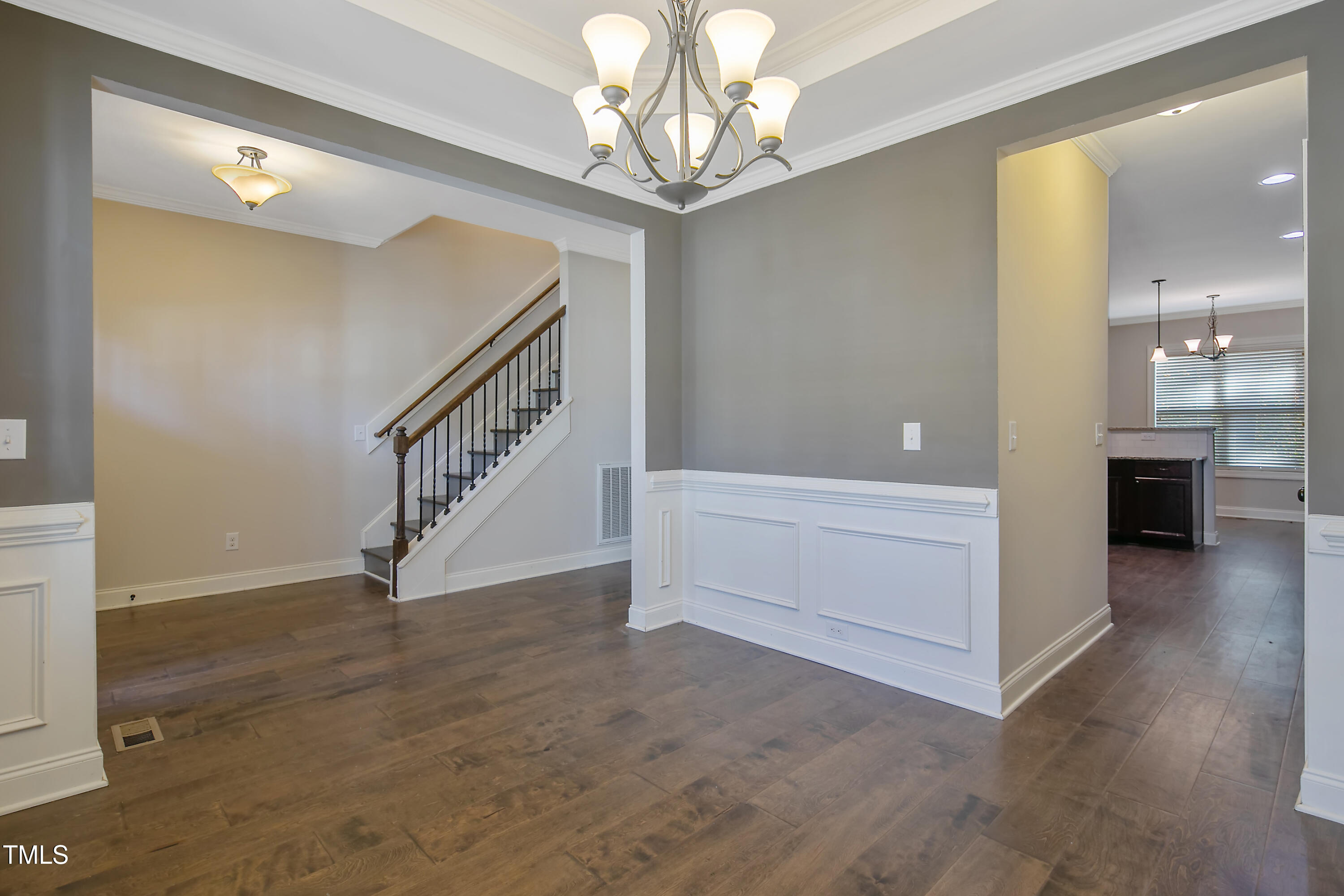 98 Valley Brook Ln