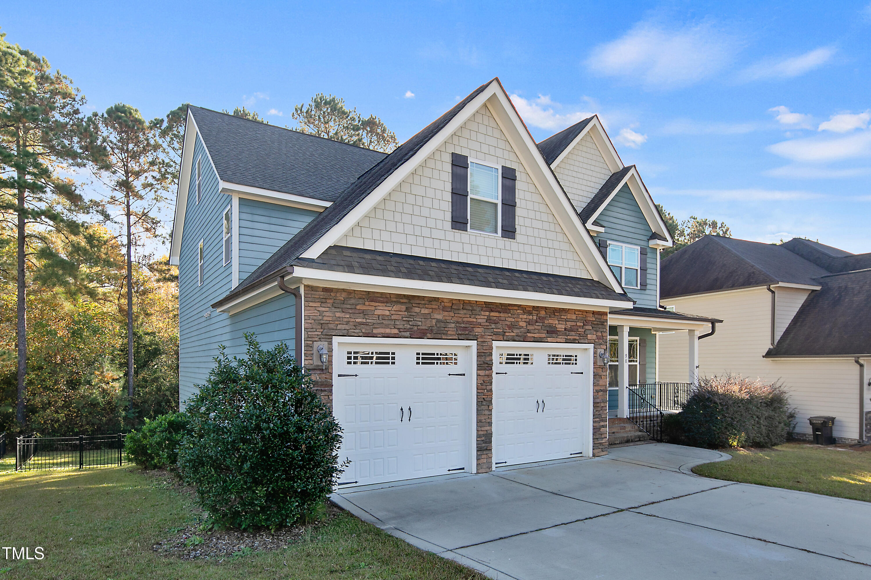 98 Valley Brook Ln