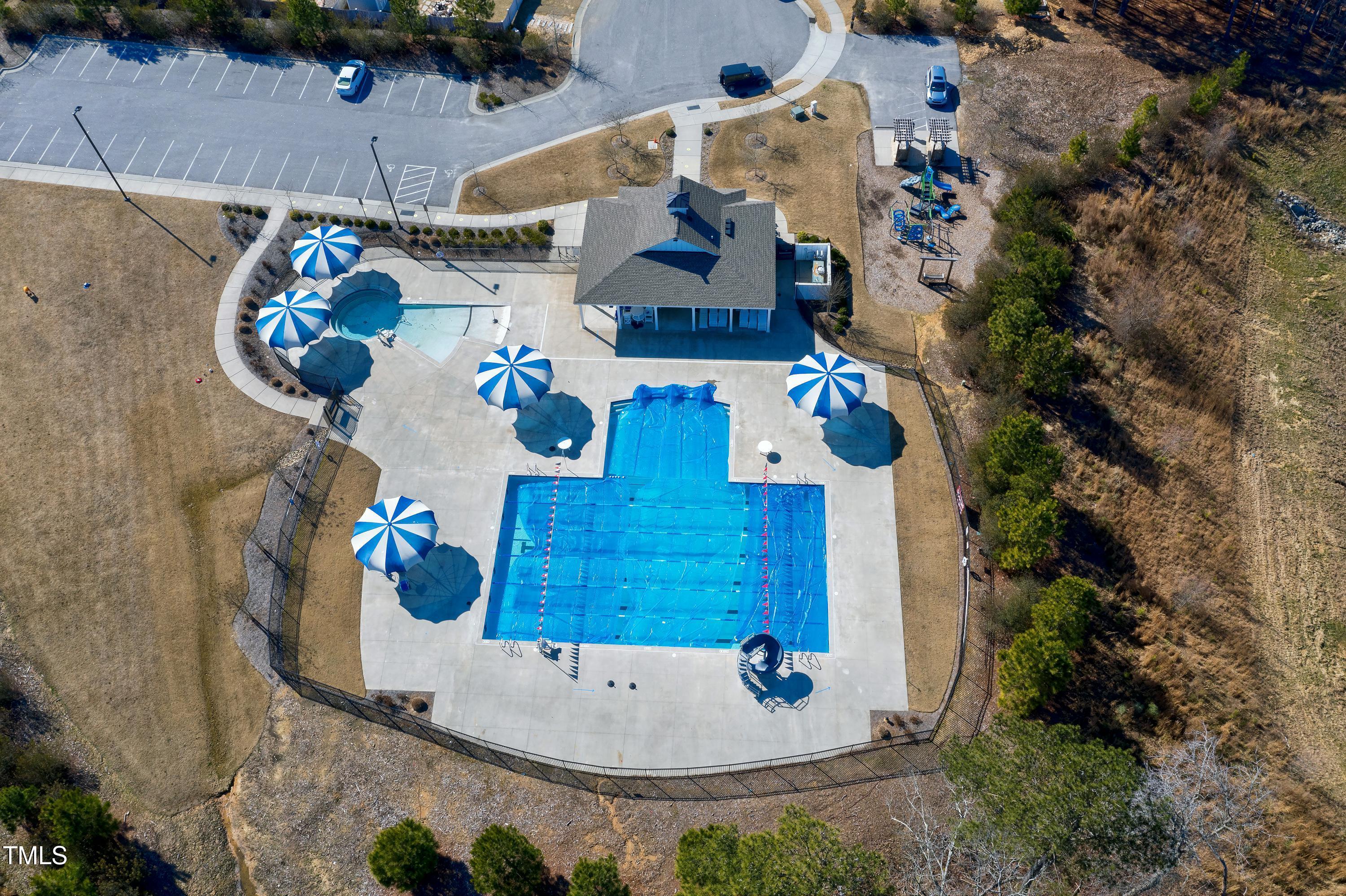 210 Sunset Bluffs Drive