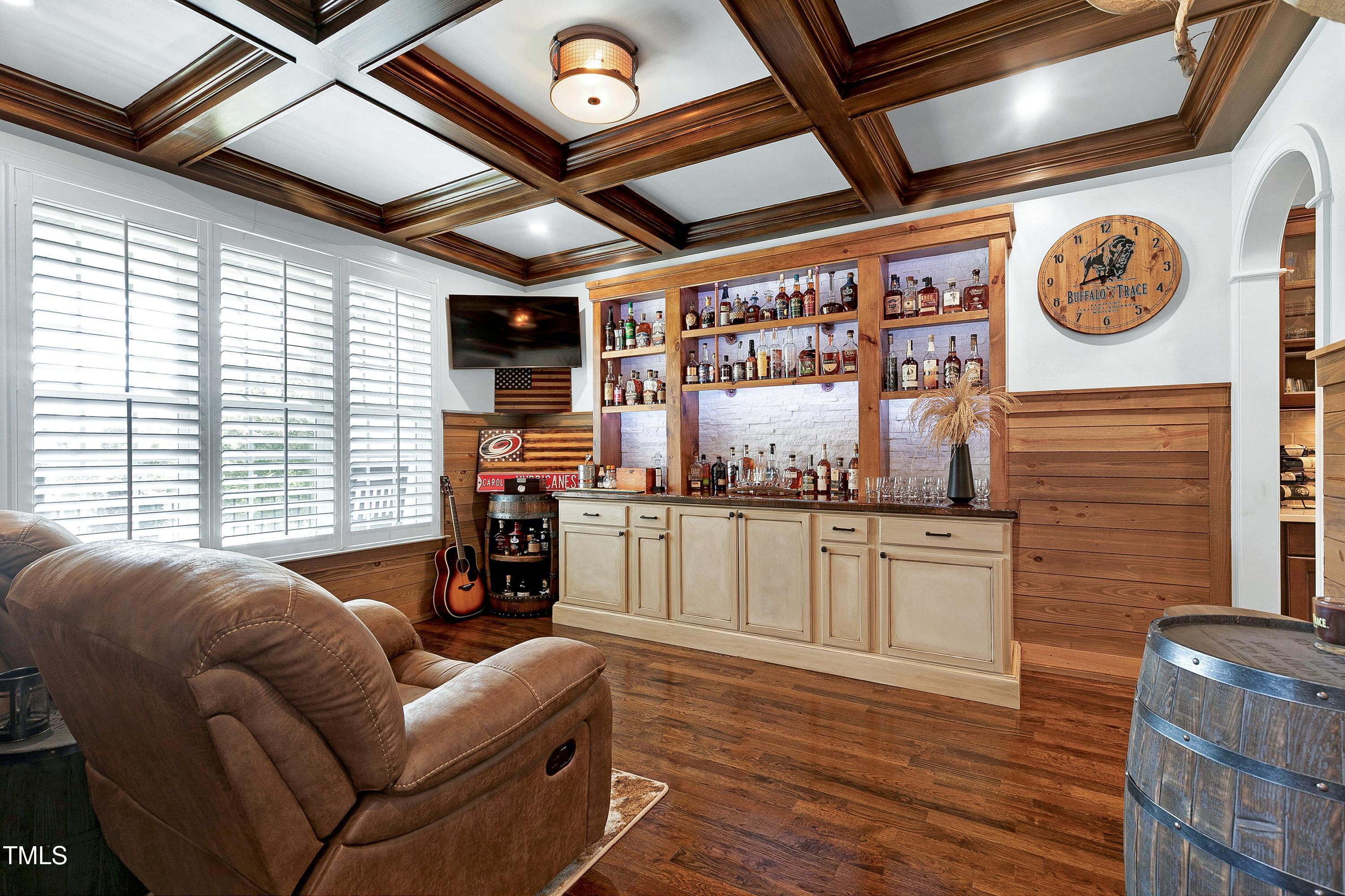 210 Sunset Bluffs Drive